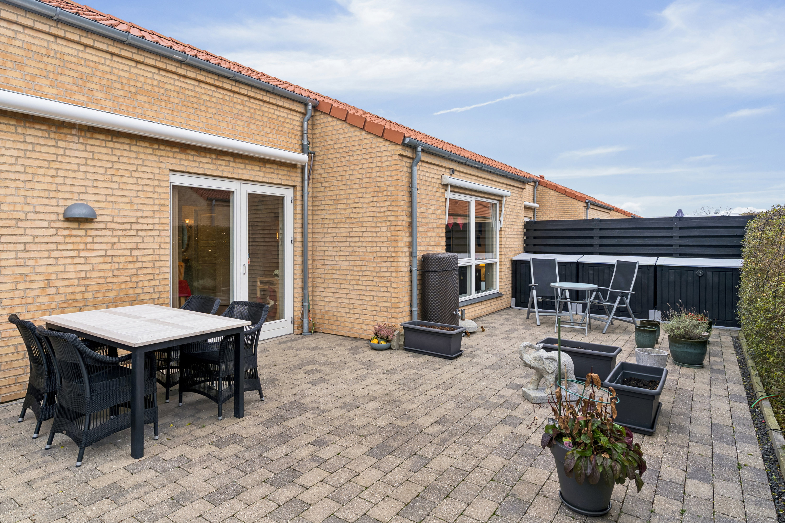 Fremhævet andet billede i fuldskærmstilstand. Billede af Rørløkken 111A, 2730 Herlev