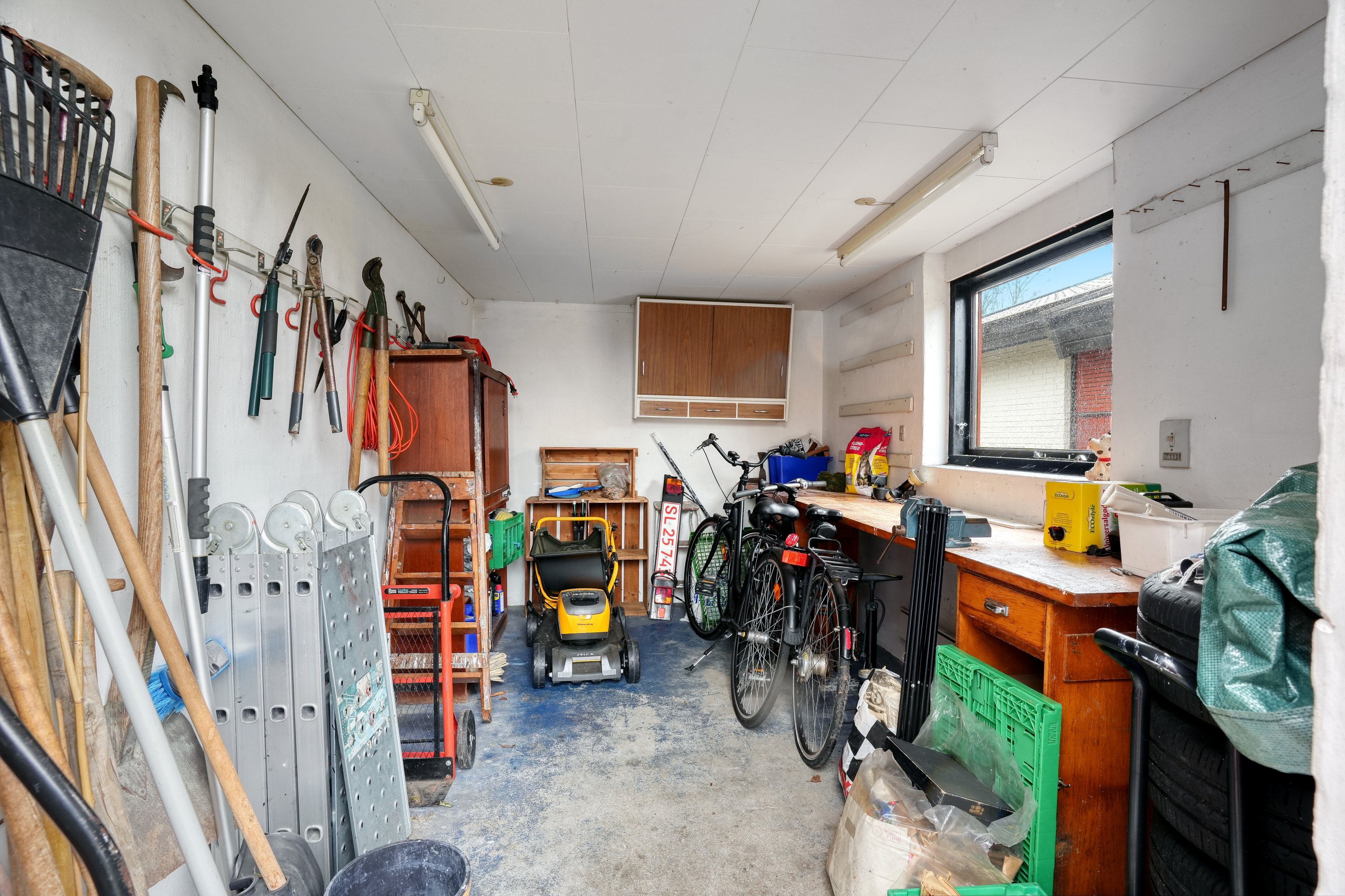 Fremhævet værksted billede i fuldskærmstilstand. Billede af Rytterhaven 4, 3520 Farum