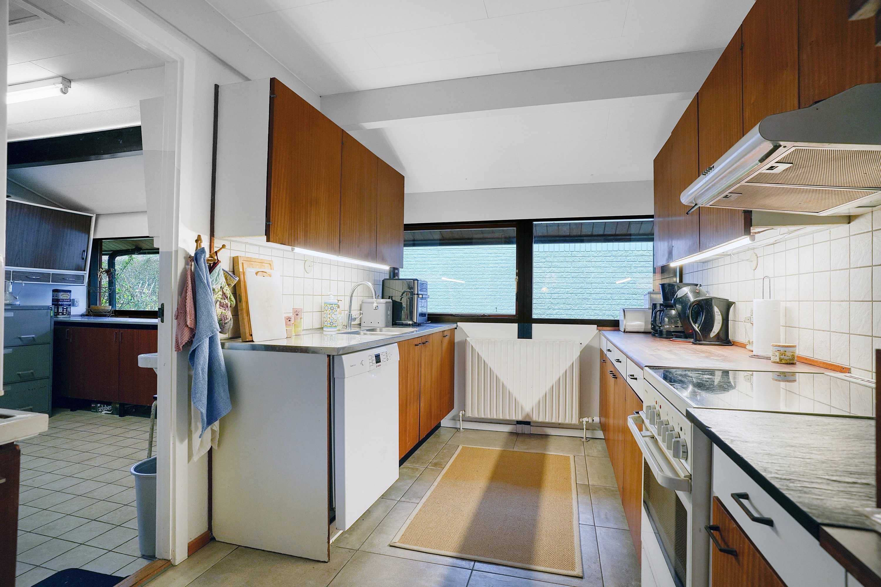 Fremhævet køkken billede i fuldskærmstilstand. Billede af Rytterhaven 4, 3520 Farum