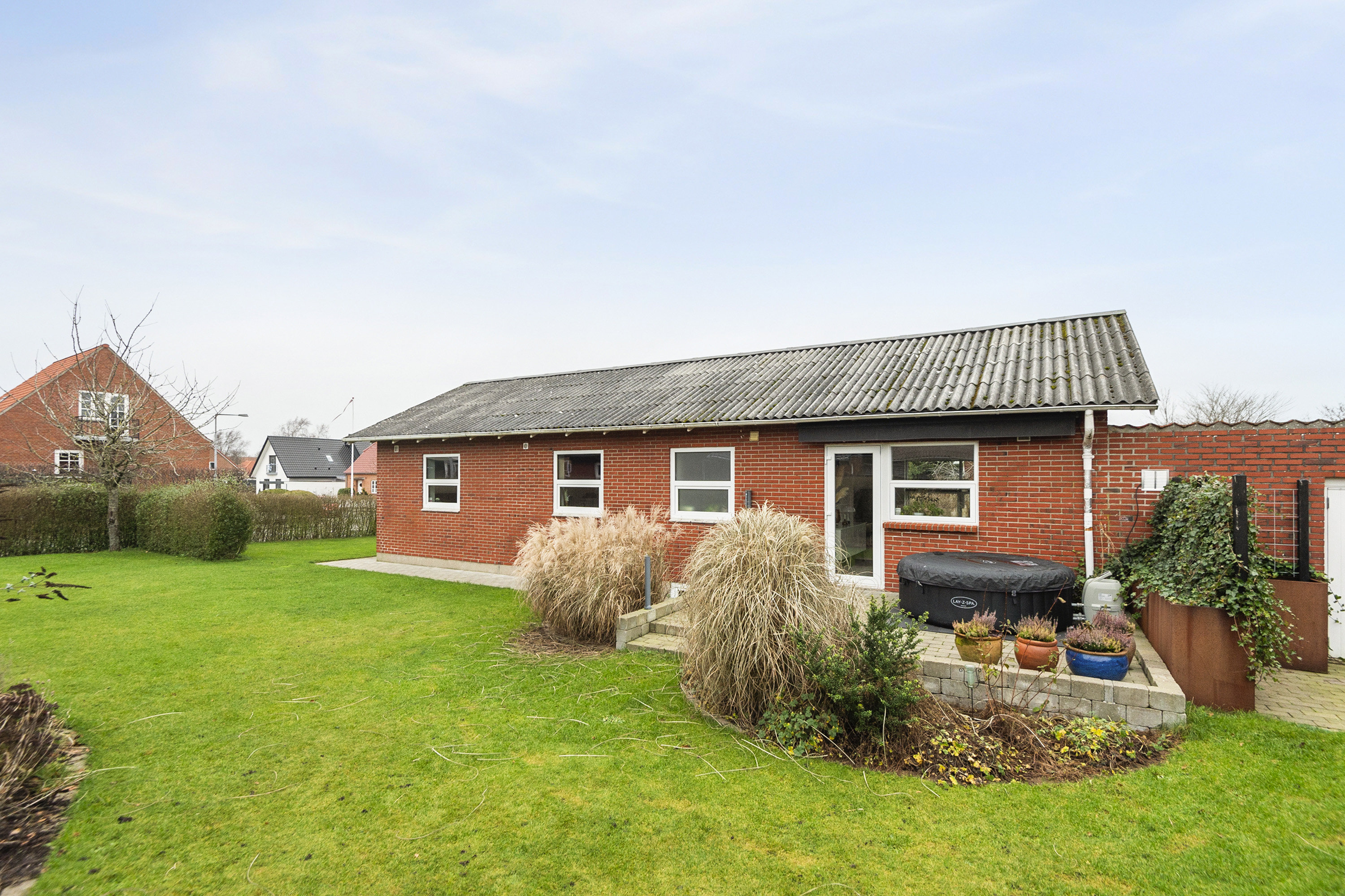 Fremhævet ejendommen billede i fuldskærmstilstand. Billede af Villavej 31, Varde, 6800 Varde