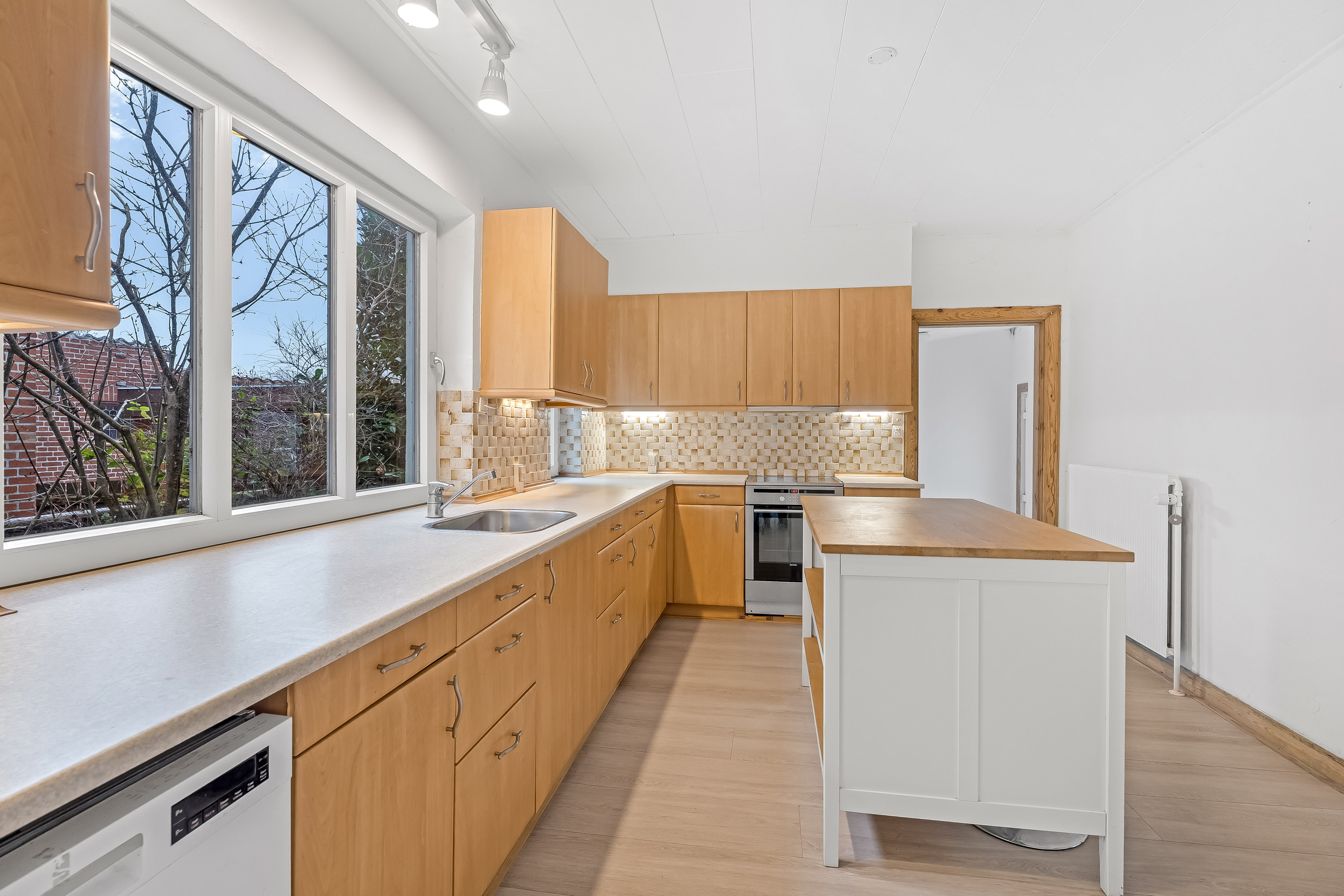 Miniaturebillede 2: køkken. Billede af Keldernæsvej 24, 4952 Stokkemarke