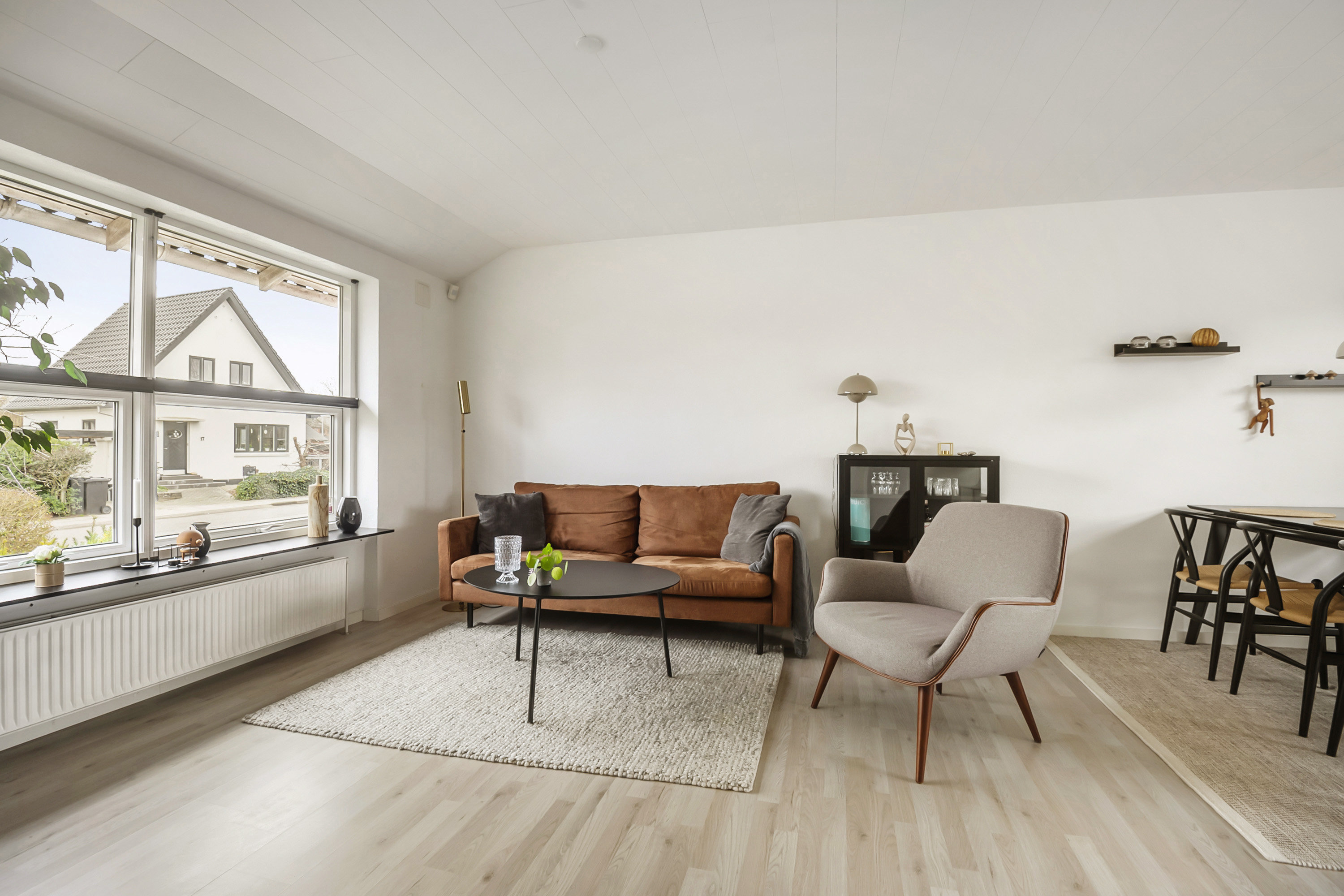 Fremhævet stue billede i fuldskærmstilstand. Billede af Villavej 31, Varde, 6800 Varde