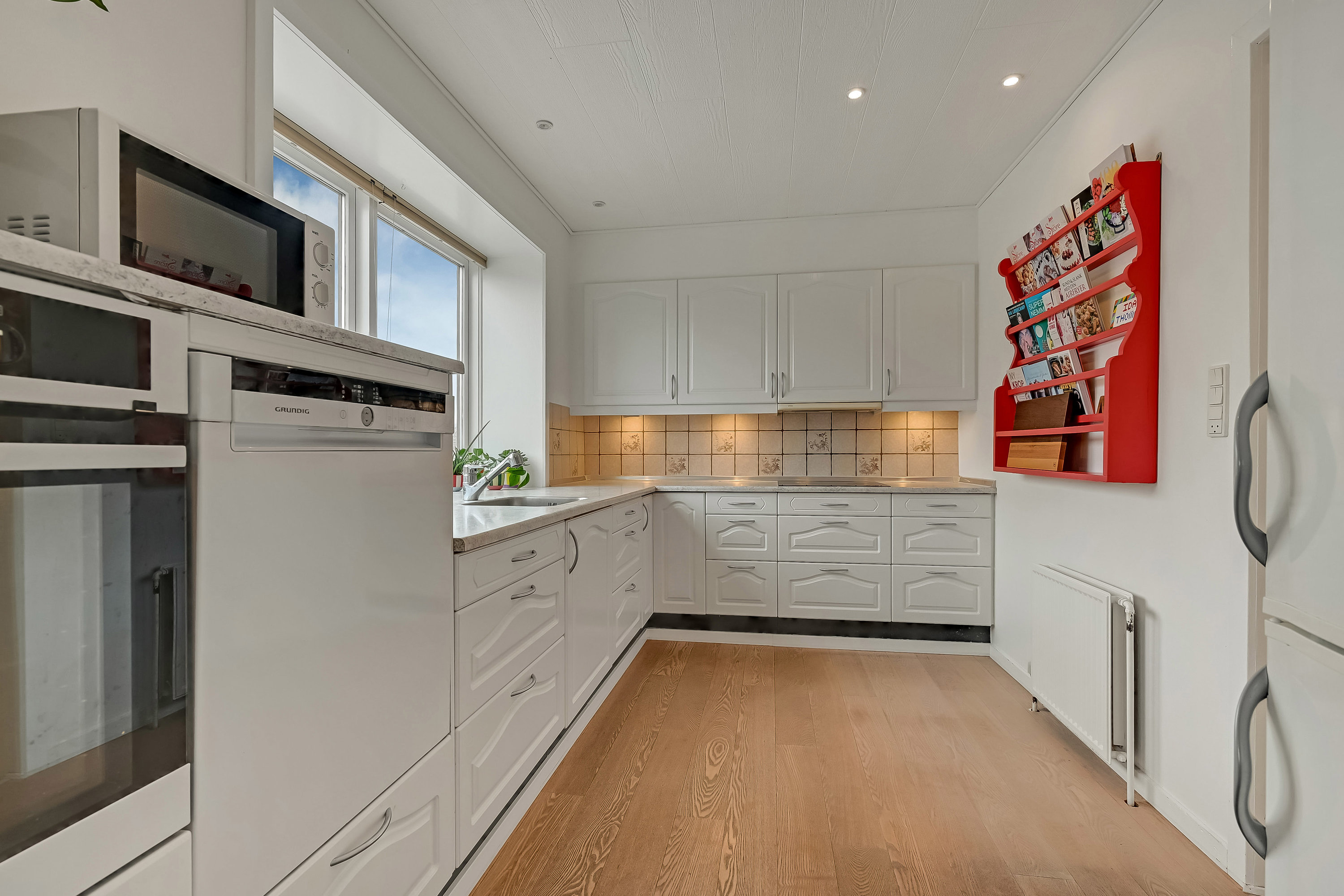 Fremhævet køkken billede i fuldskærmstilstand. Billede af Baggesens Alle 37, 6700 Esbjerg