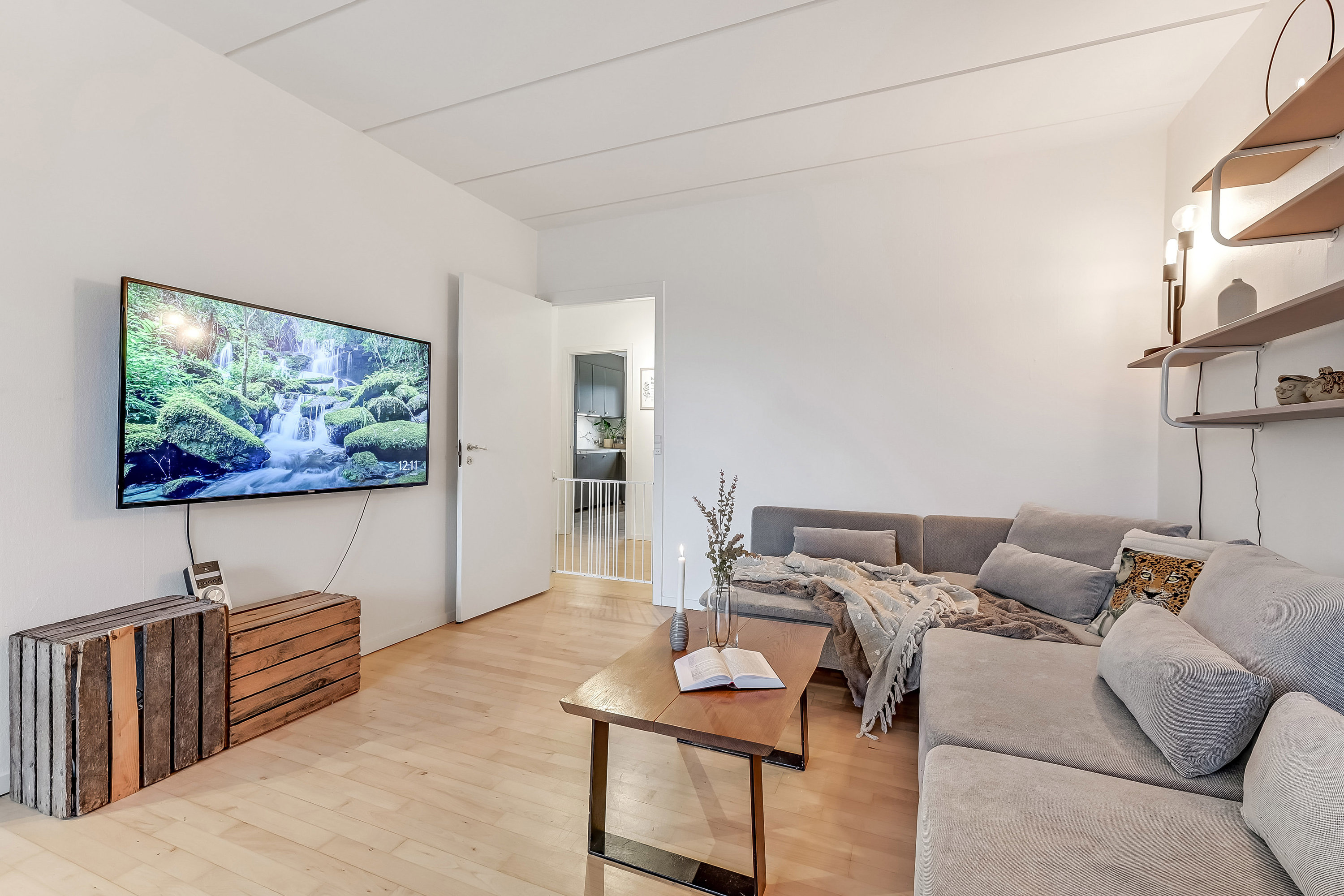 Fremhævet stue billede i fuldskærmstilstand. Billede af Skoleparken 15, 1. th., 6705 Esbjerg Ø