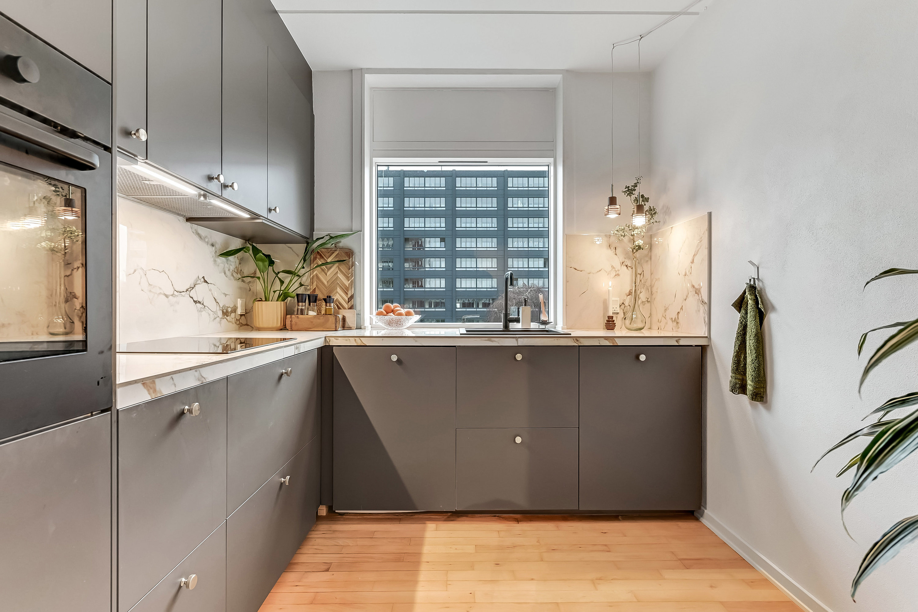 Fremhævet køkken billede i fuldskærmstilstand. Billede af Skoleparken 15, 1. th., 6705 Esbjerg Ø