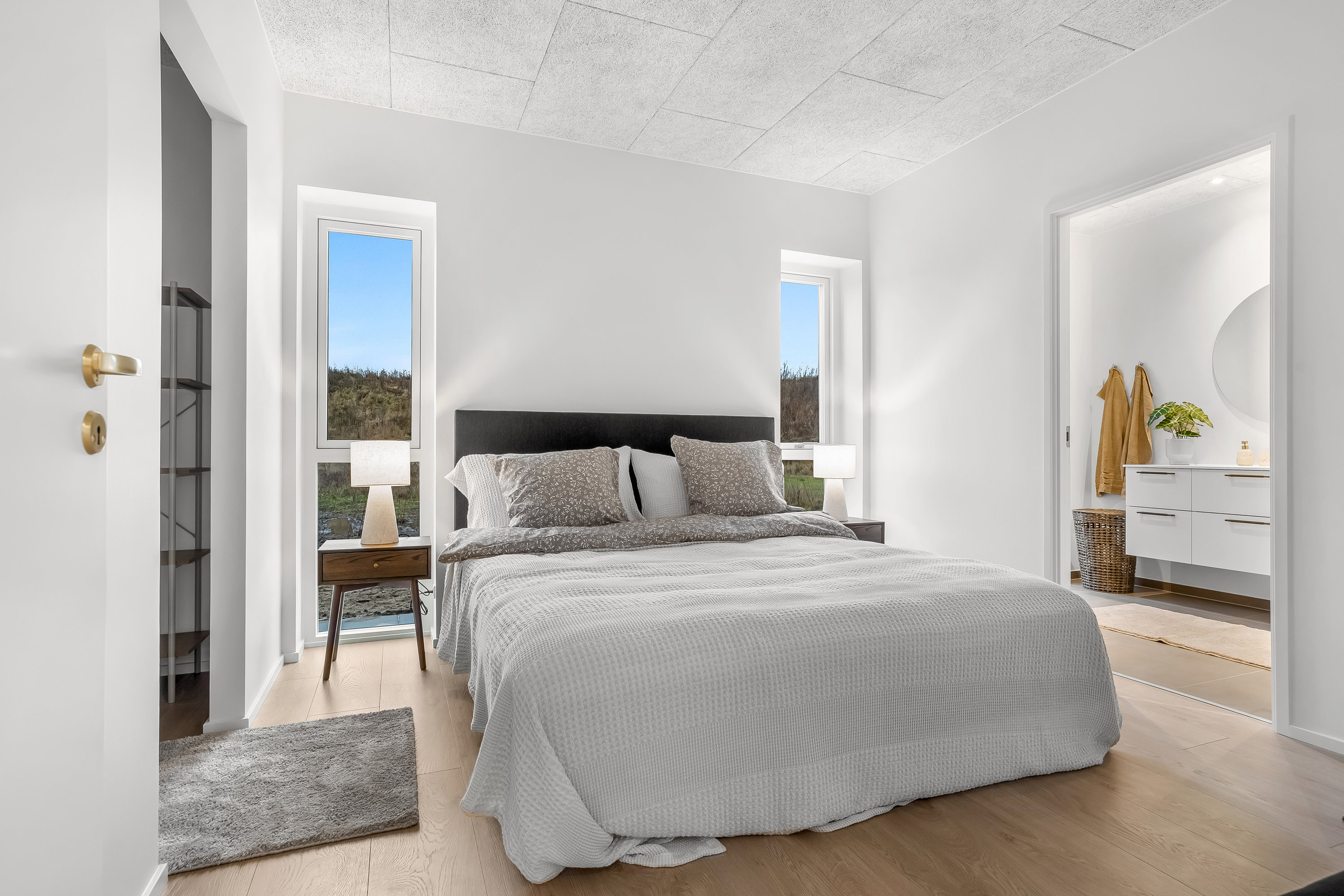 Fremhævet soveværelse billede i fuldskærmstilstand. Billede af Dåhjorten 10, Halgårde, 7500 Holstebro