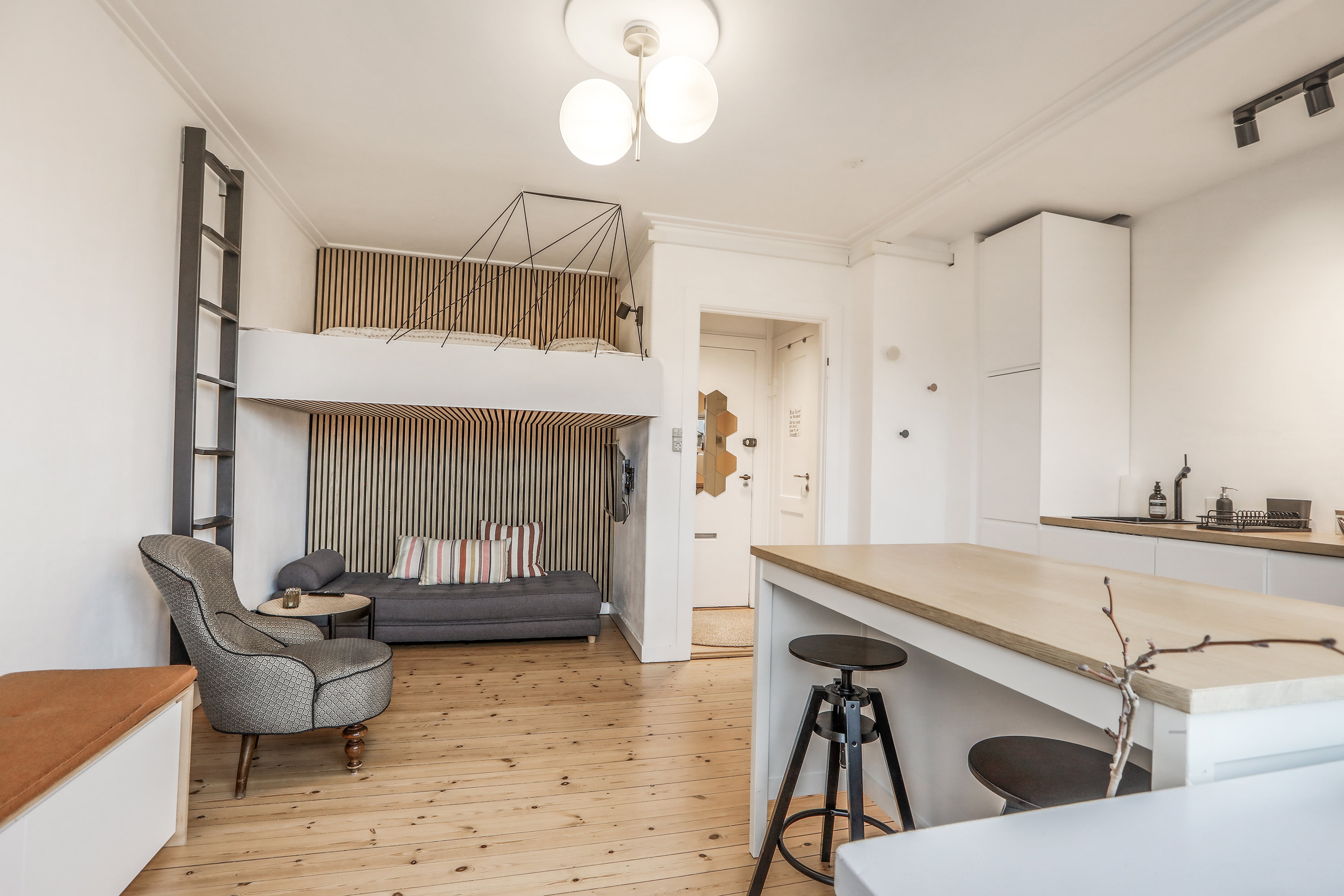 Fremhævet  billede i fuldskærmstilstand. Billede af Sorrentovej 19, 1. mf., 2300 København S