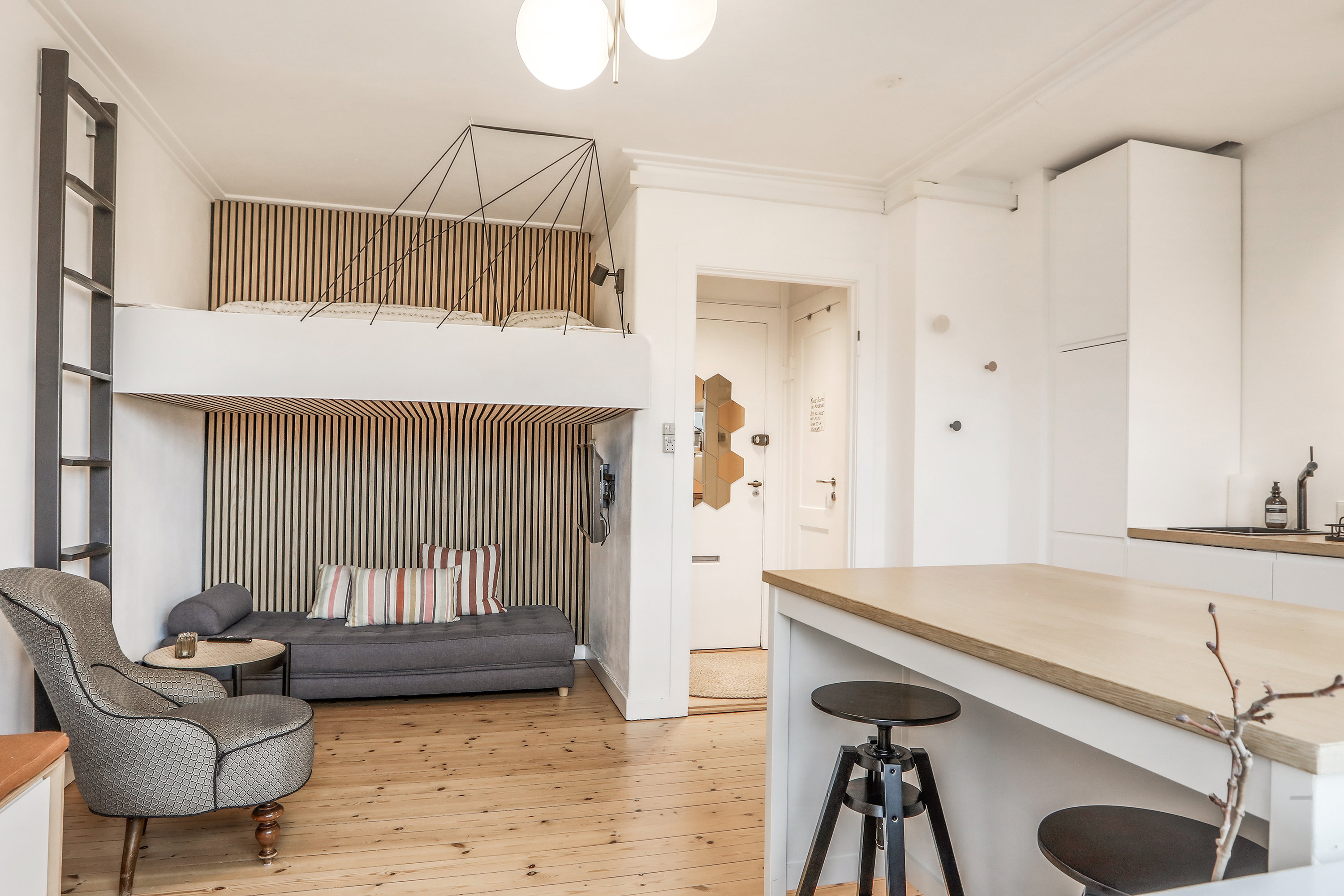 Fremhævet  billede i fuldskærmstilstand. Billede af Sorrentovej 19, 1. mf., 2300 København S