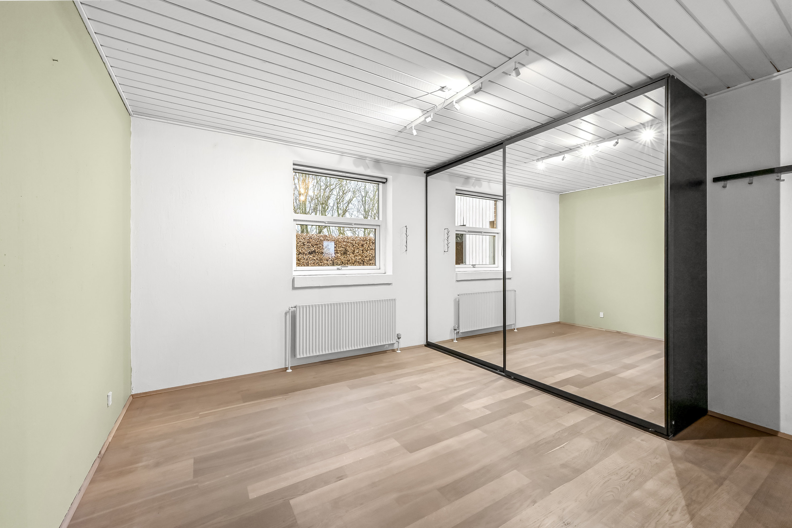 Fremhævet soveværelse billede i fuldskærmstilstand. Billede af Østertorp 16, Gjellerup, 7400 Herning