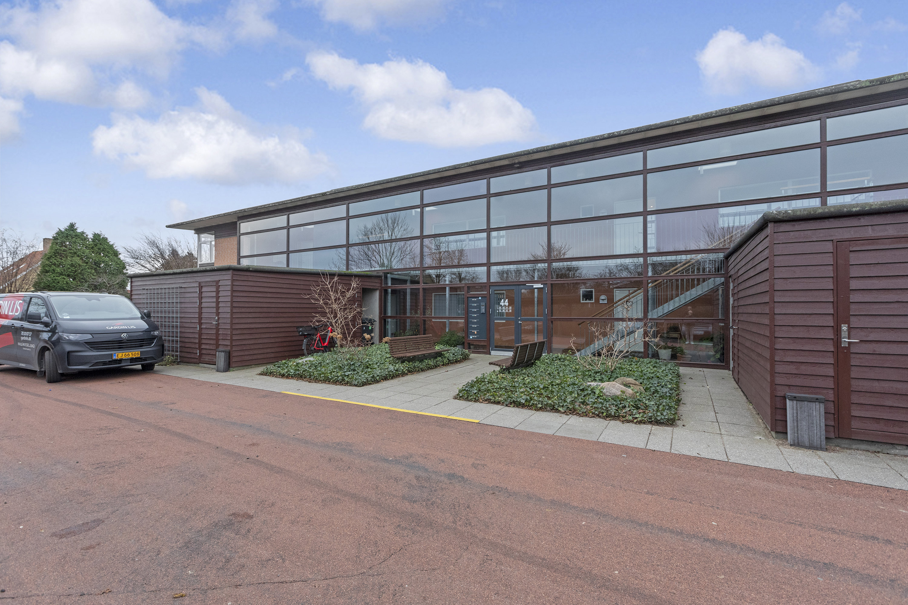 Fremhævet  billede i fuldskærmstilstand. Billede af Engvej 44, st.. tv., 2791 Dragør