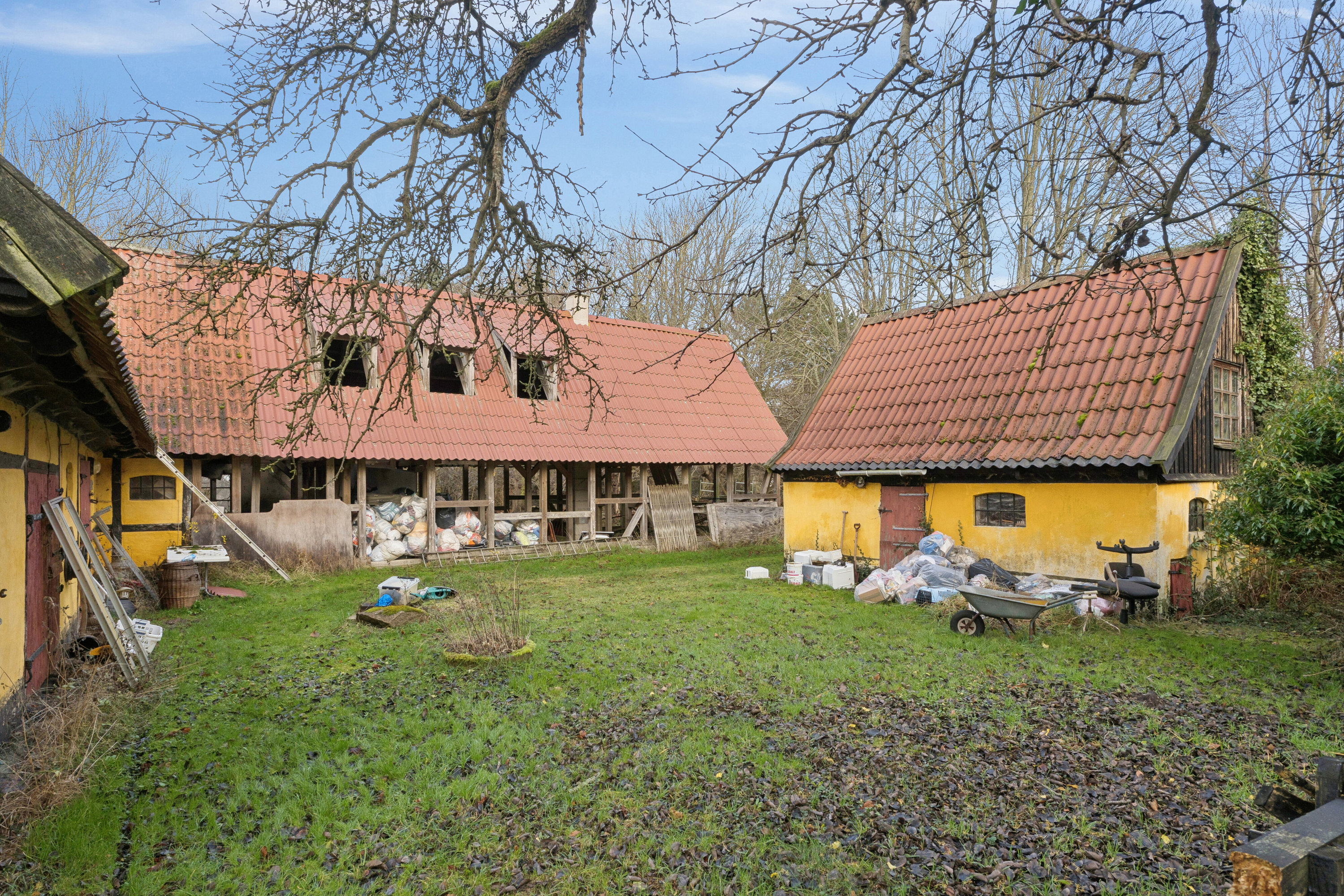 Fremhævet set fra vejen billede i fuldskærmstilstand. Billede af Orehøjvej 33, Gevninge, 4000 Roskilde