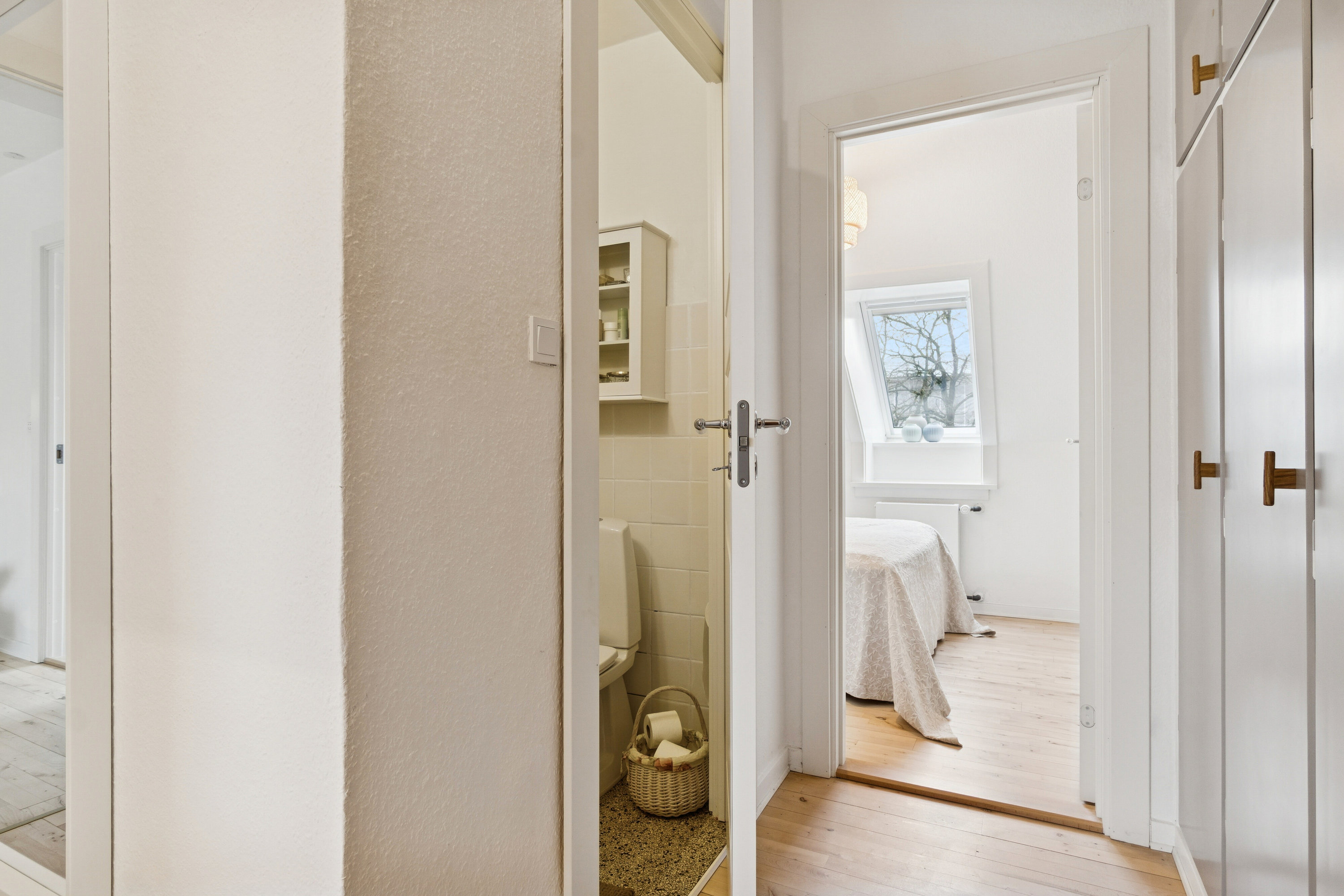 Fremhævet gang billede i fuldskærmstilstand. Billede af Kongebakken 48, 3. tv., 4000 Roskilde