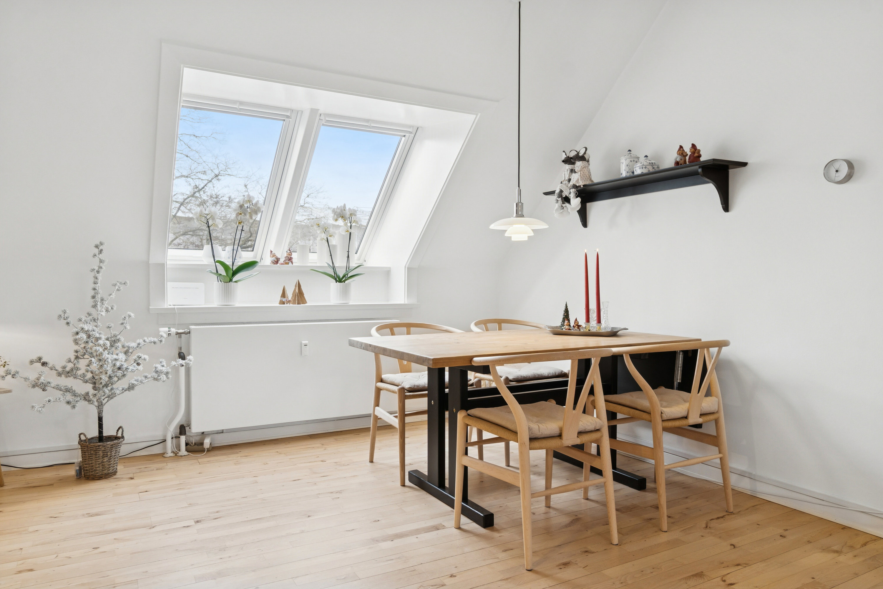 Fremhævet spisestue billede i fuldskærmstilstand. Billede af Kongebakken 48, 3. tv., 4000 Roskilde