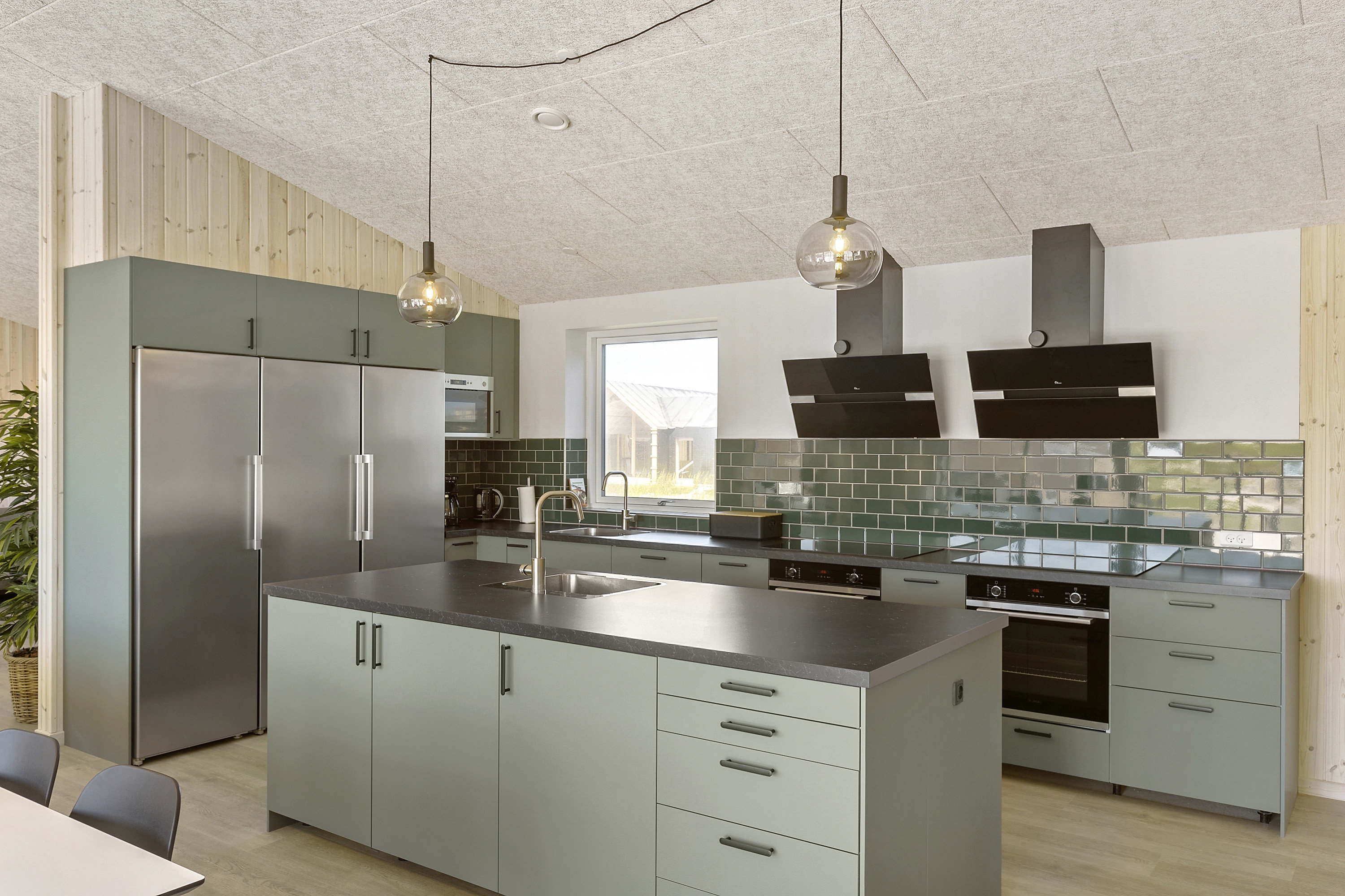 Fremhævet køkken billede i fuldskærmstilstand. Billede af Kallehaven 3, Åsendrup, 9480 Løkken