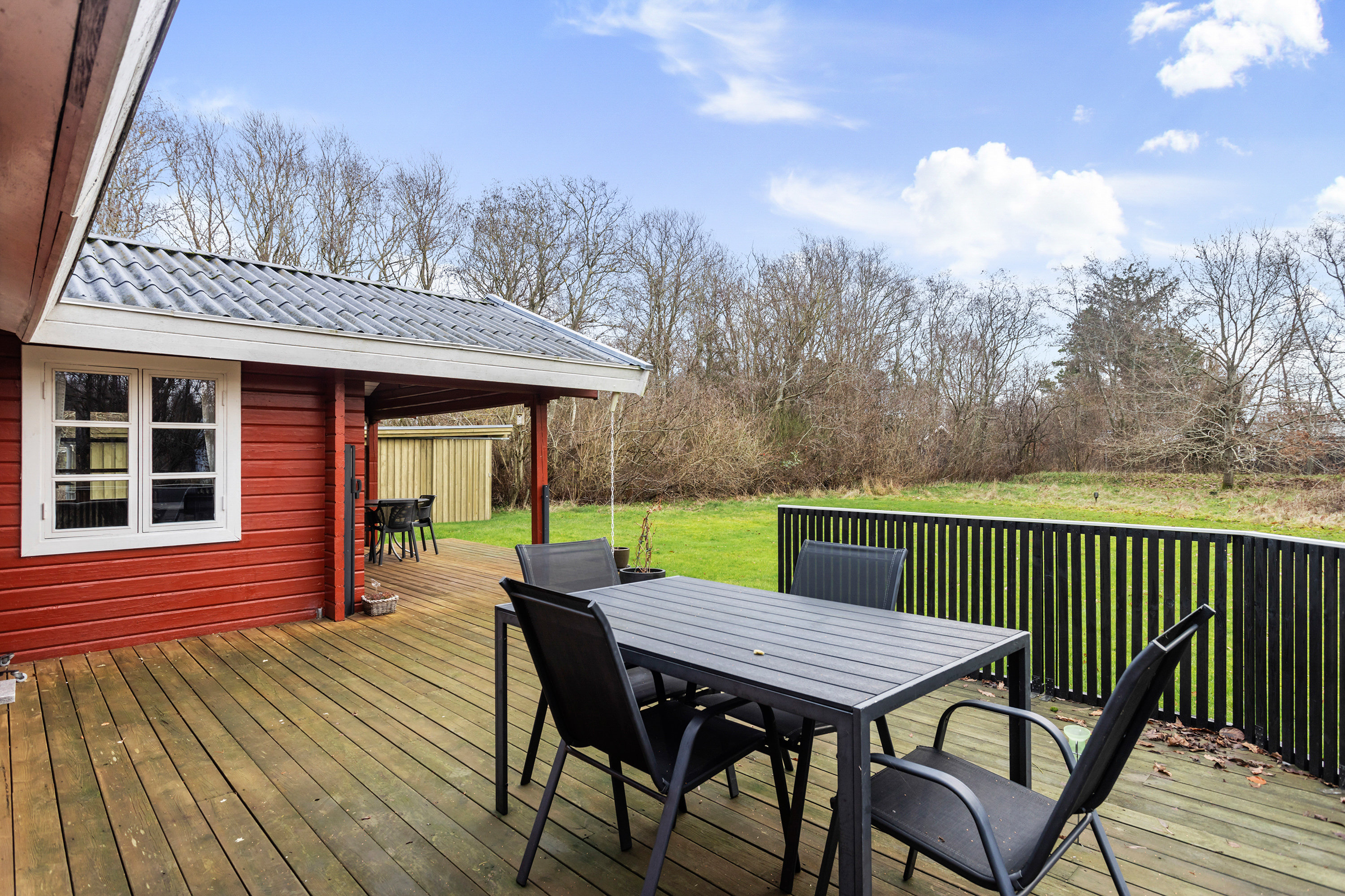 Fremhævet terrasse billede i fuldskærmstilstand. Billede af Engdraget 16, Bratten, 9981 Jerup