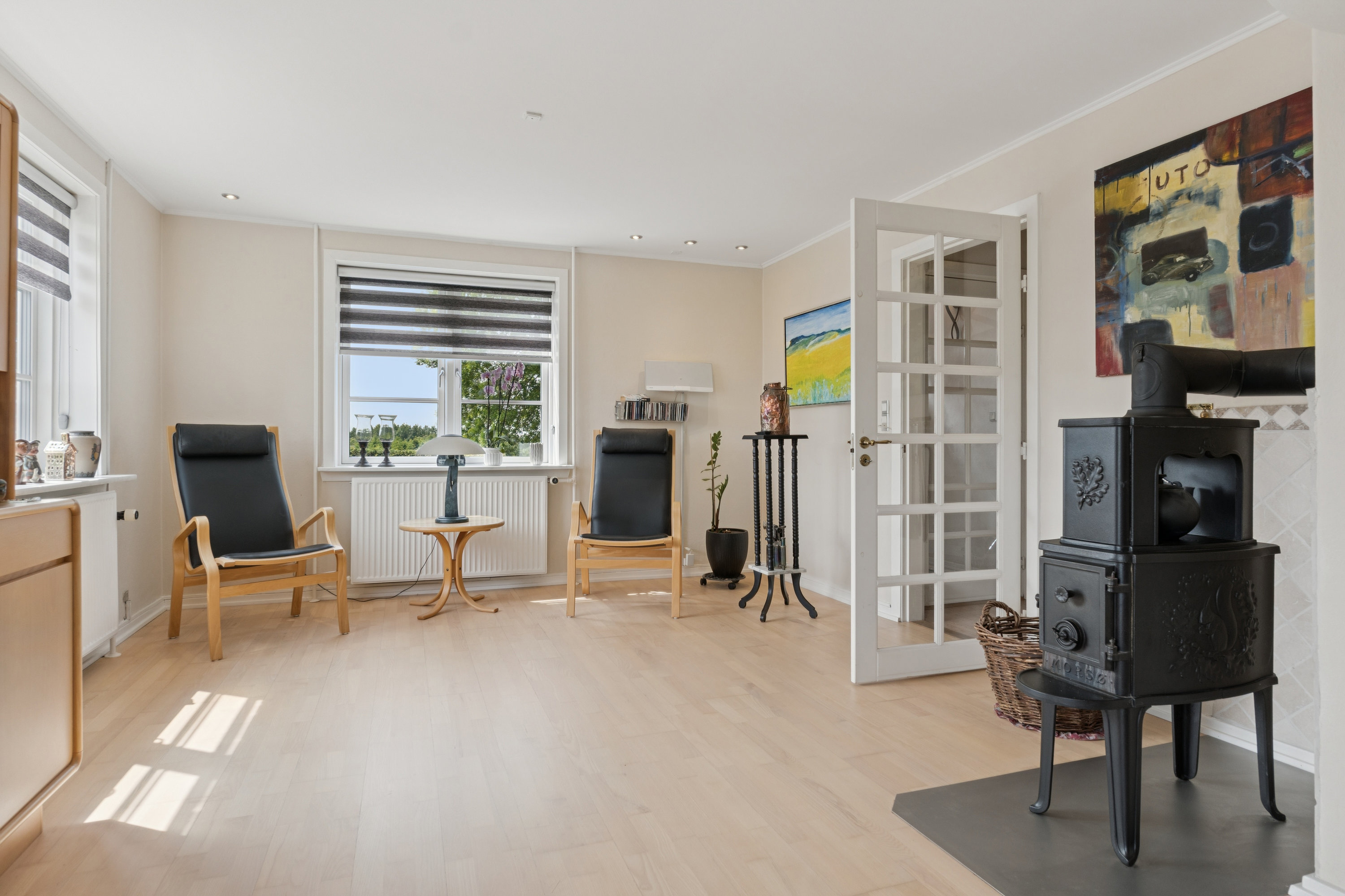 Fremhævet stue billede i fuldskærmstilstand. Billede af Vodskovvej 97, 9310 Vodskov