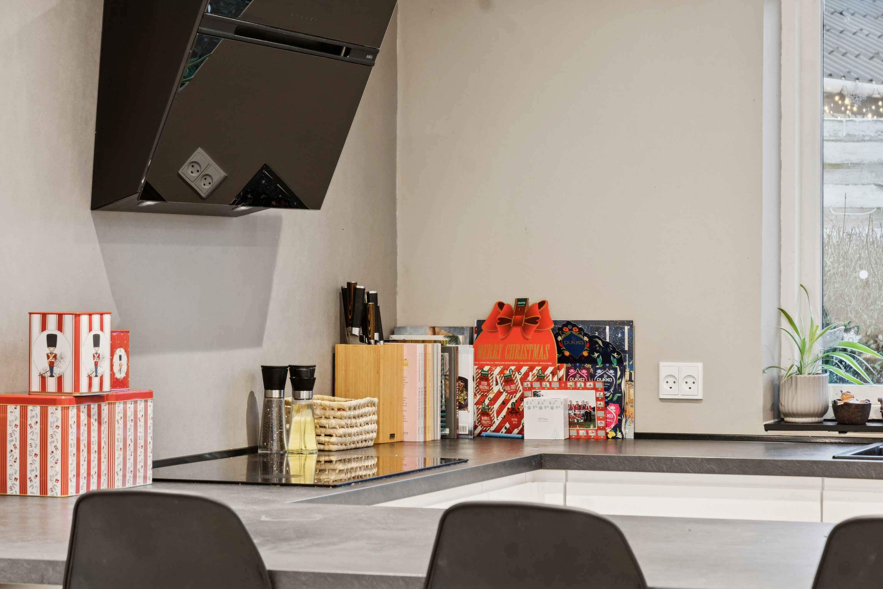 Fremhævet køkken billede i fuldskærmstilstand. Billede af Stærvej 6, 4350 Ugerløse