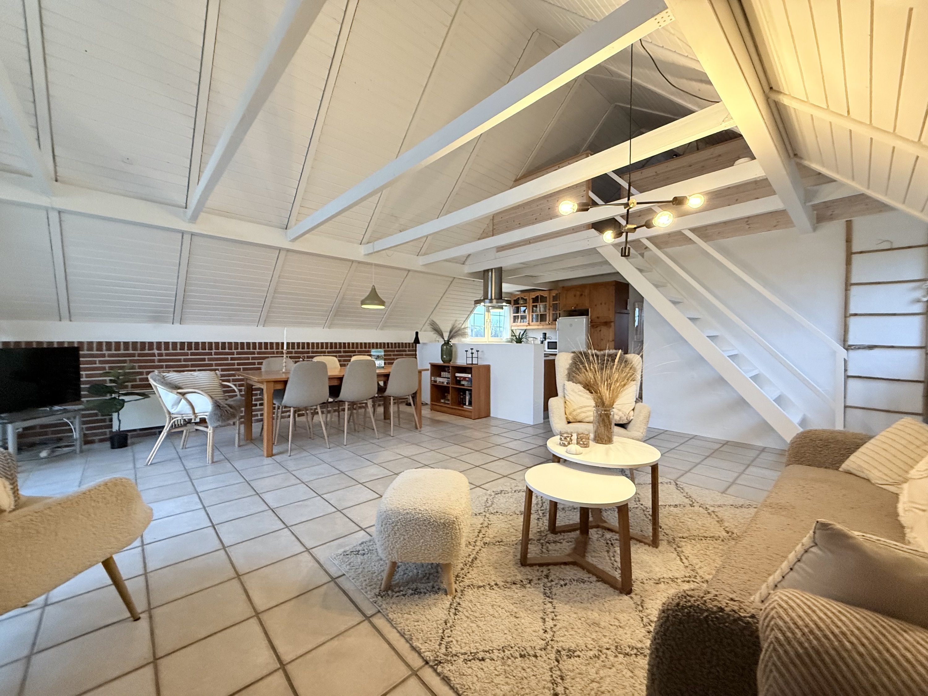 Fremhævet  billede i fuldskærmstilstand. Billede af Regnspovedalen 18, Houvig, 6950 Ringkøbing