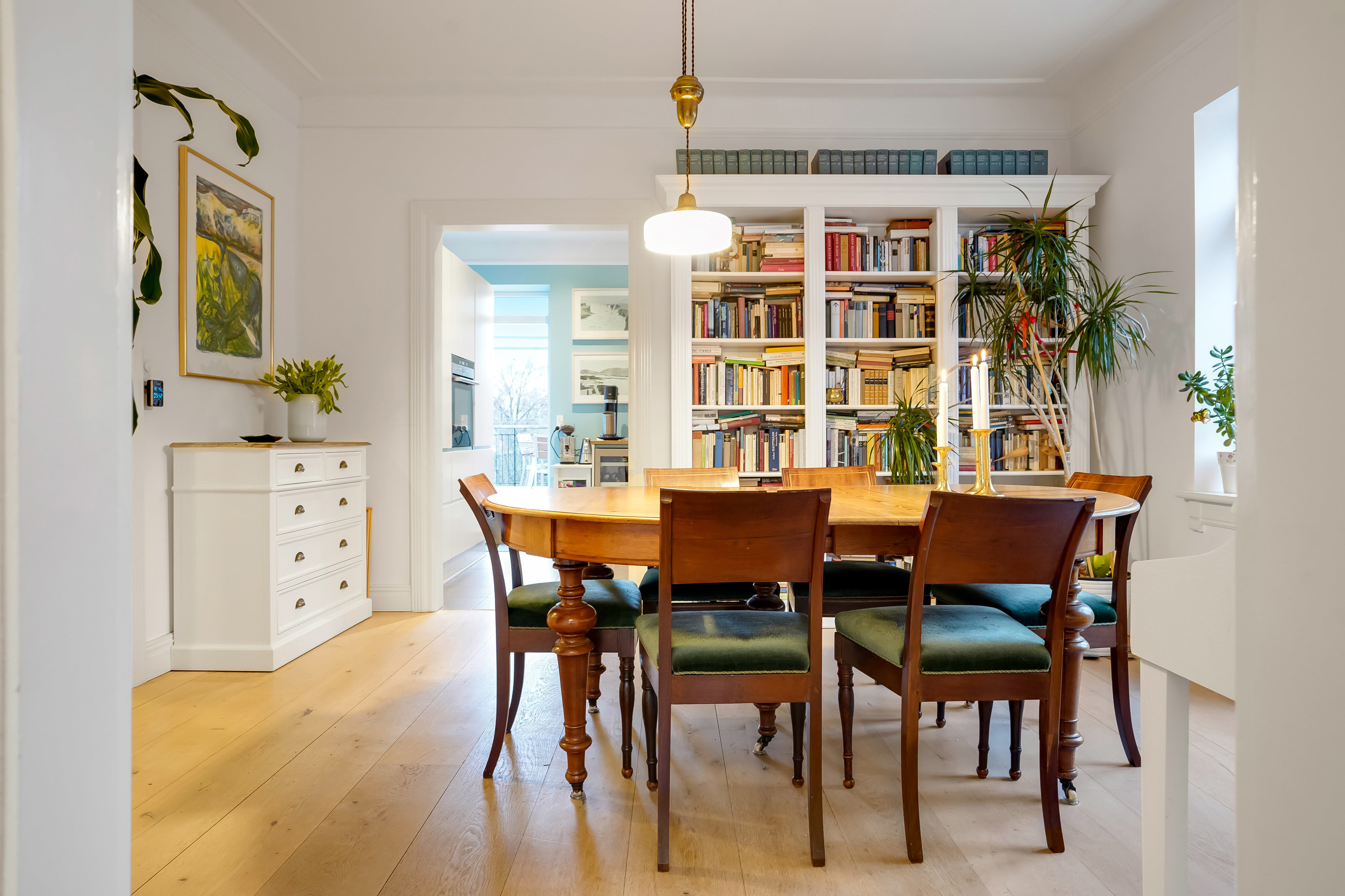 Fremhævet stue billede i fuldskærmstilstand. Billede af Kastanievej 55, 1., 5230 Odense M