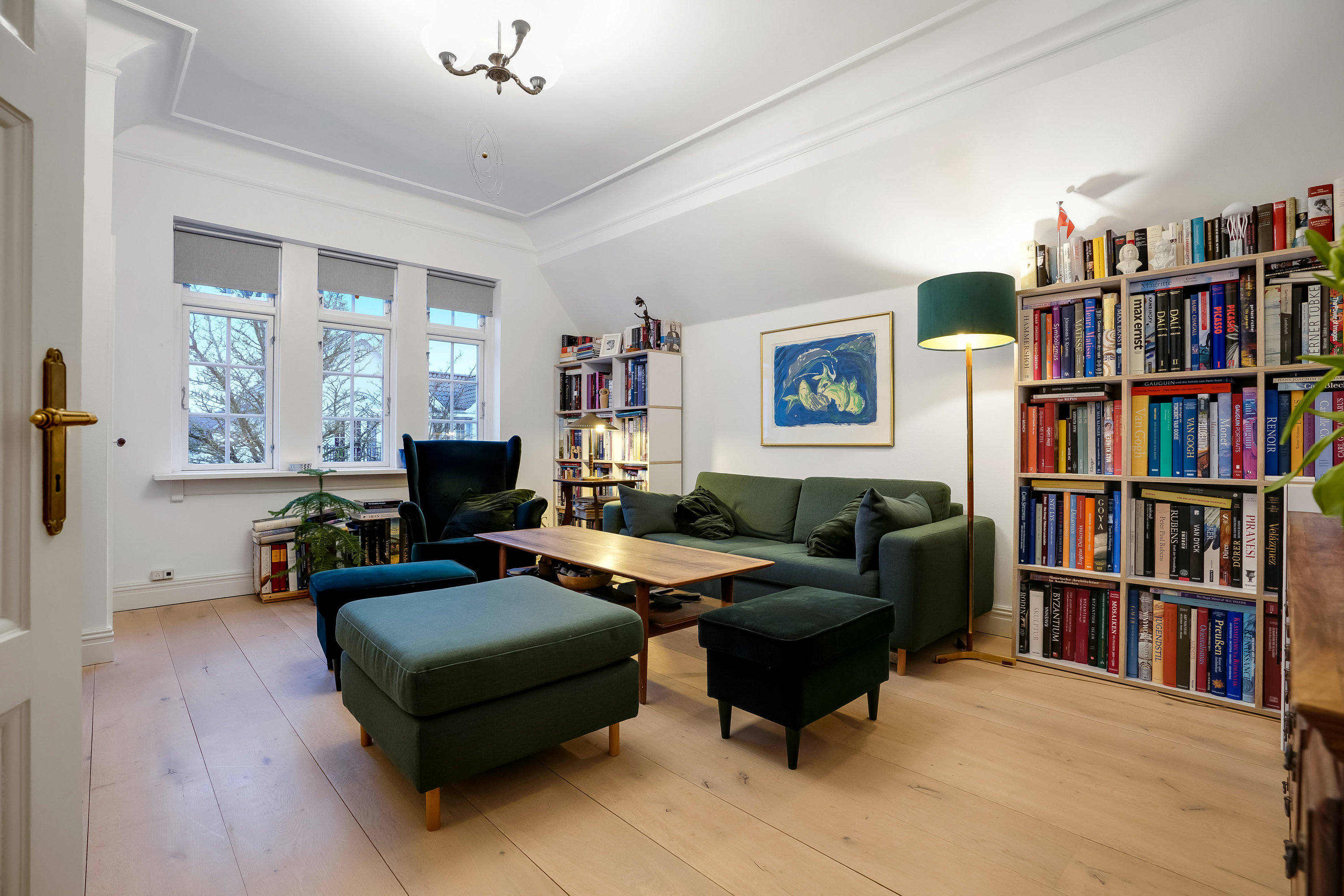 Fremhævet stue billede i fuldskærmstilstand. Billede af Kastanievej 55, 1., 5230 Odense M