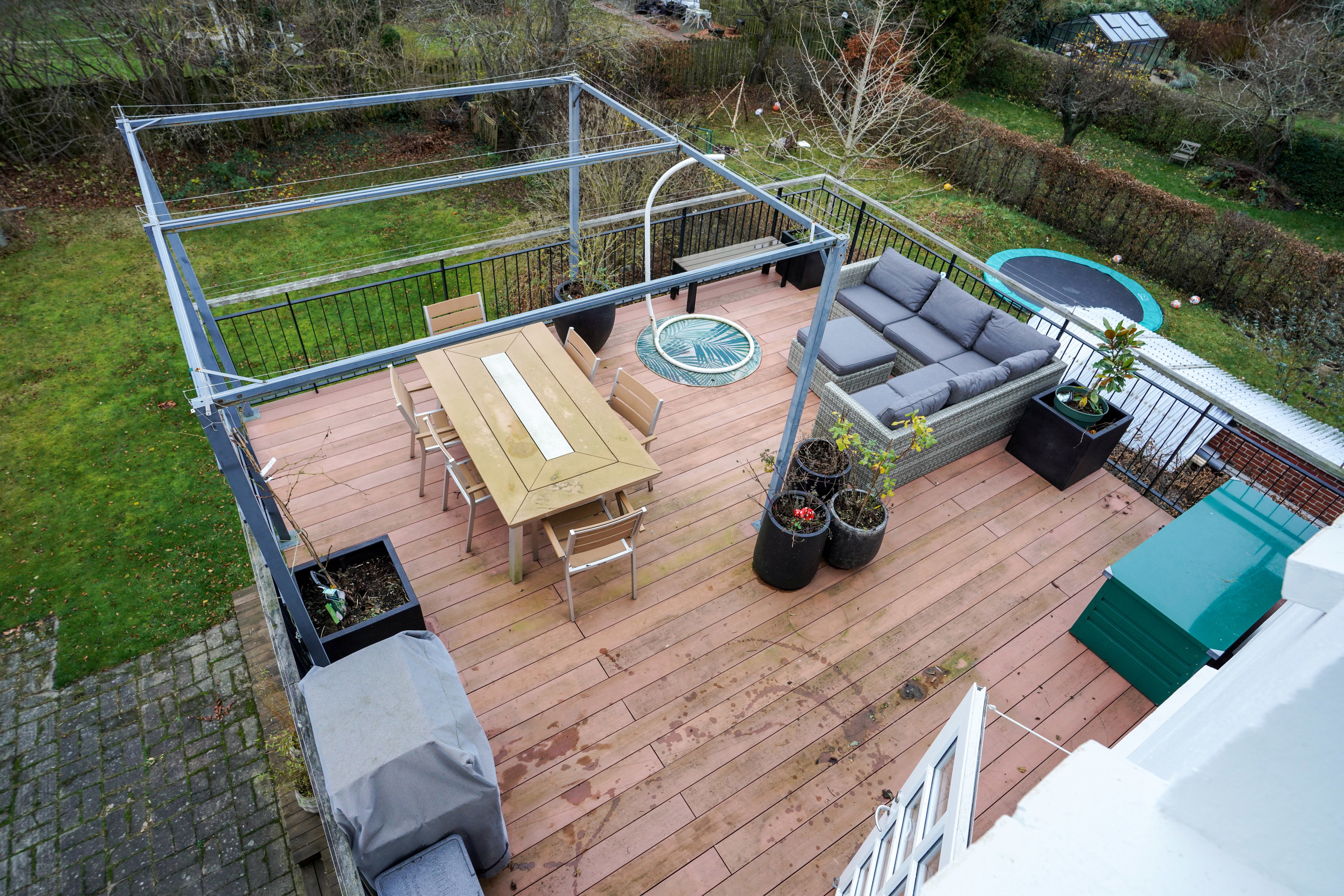 Fremhævet terrasse billede i fuldskærmstilstand. Billede af Kastanievej 55, 1., 5230 Odense M