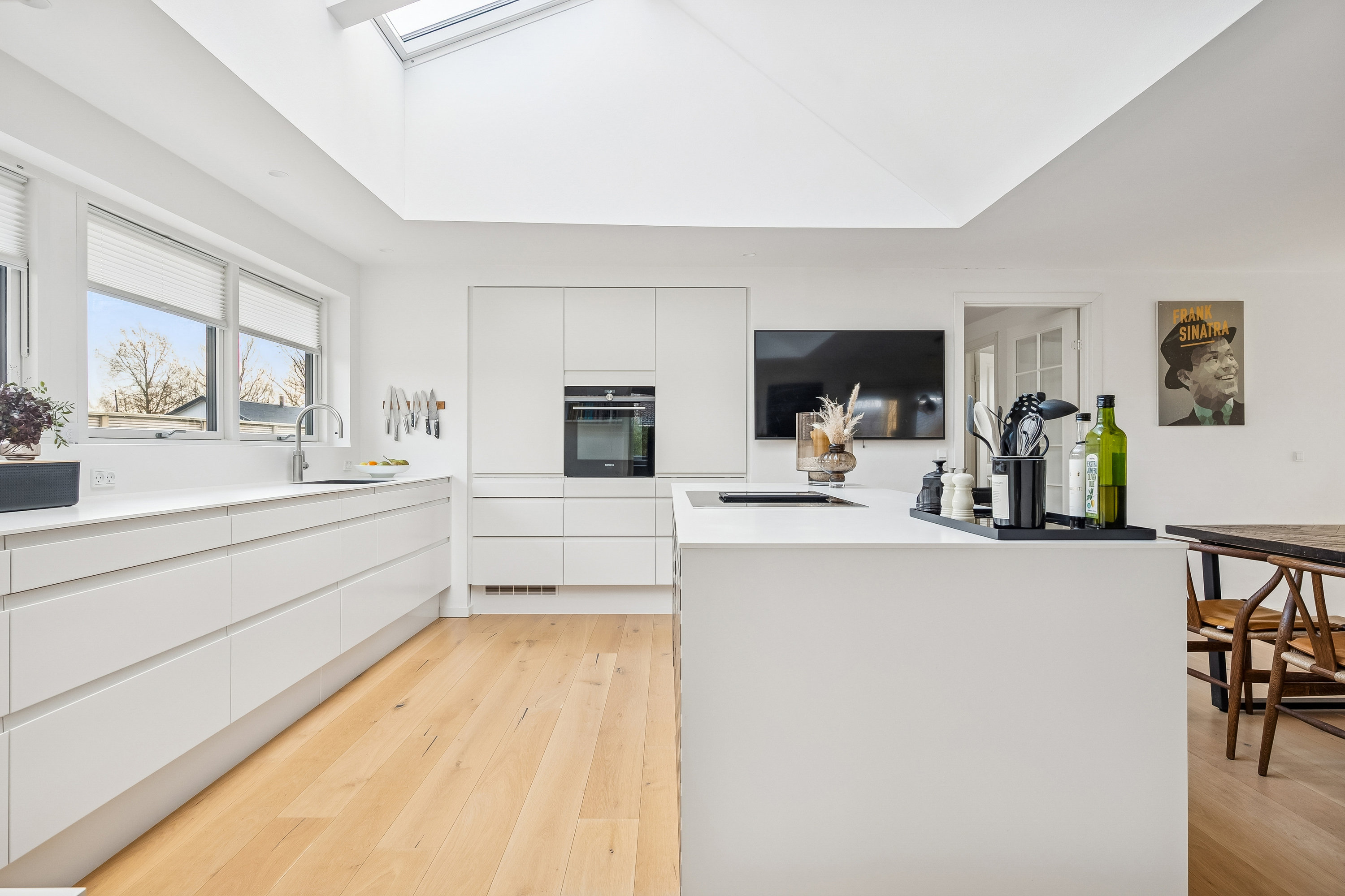 Fremhævet køkken billede i fuldskærmstilstand. Billede af Løvtoften 7, 2630 Taastrup