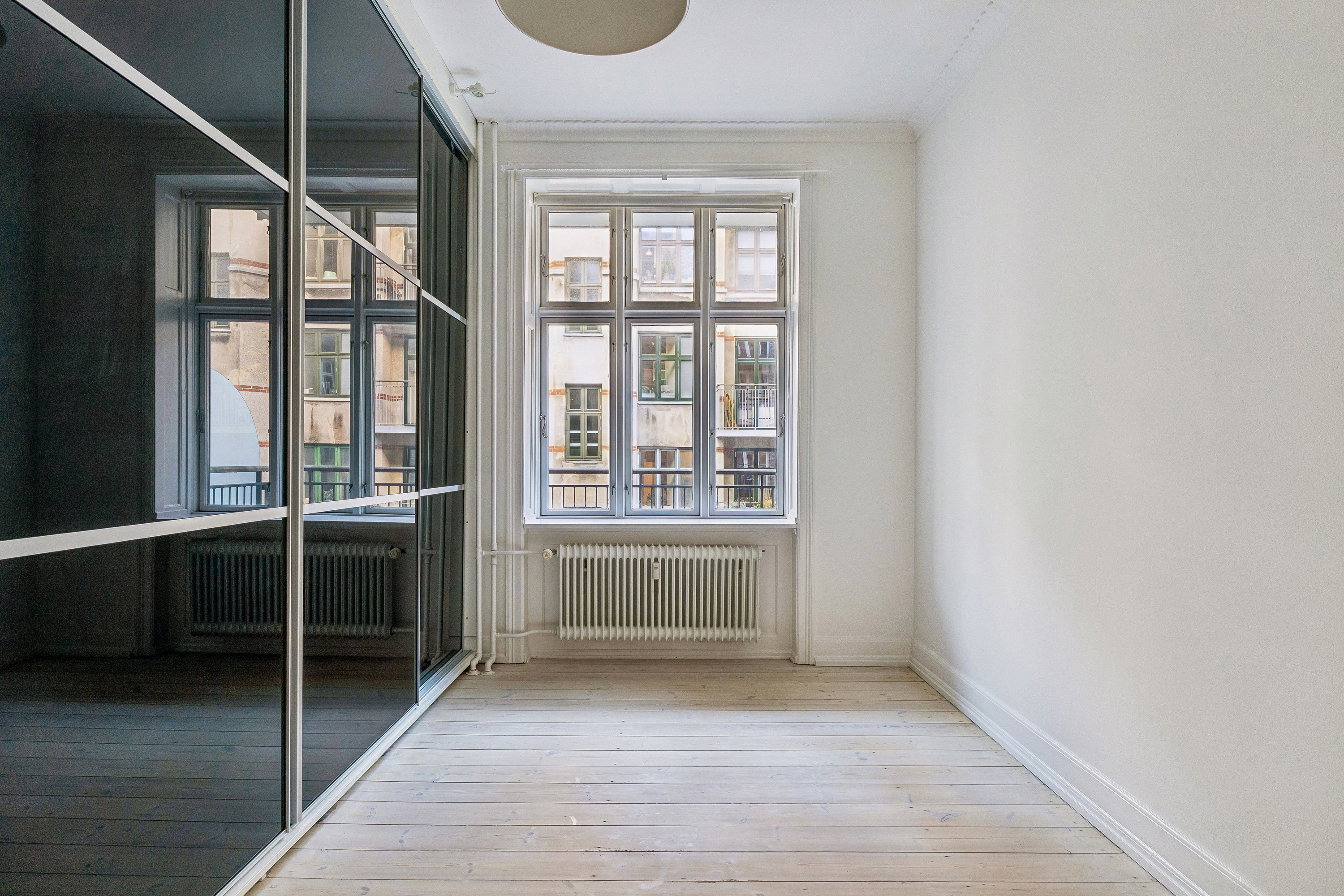 Fremhævet andet billede i fuldskærmstilstand. Billede af Nordre Frihavnsgade 87, 2. th., 2100 København Ø