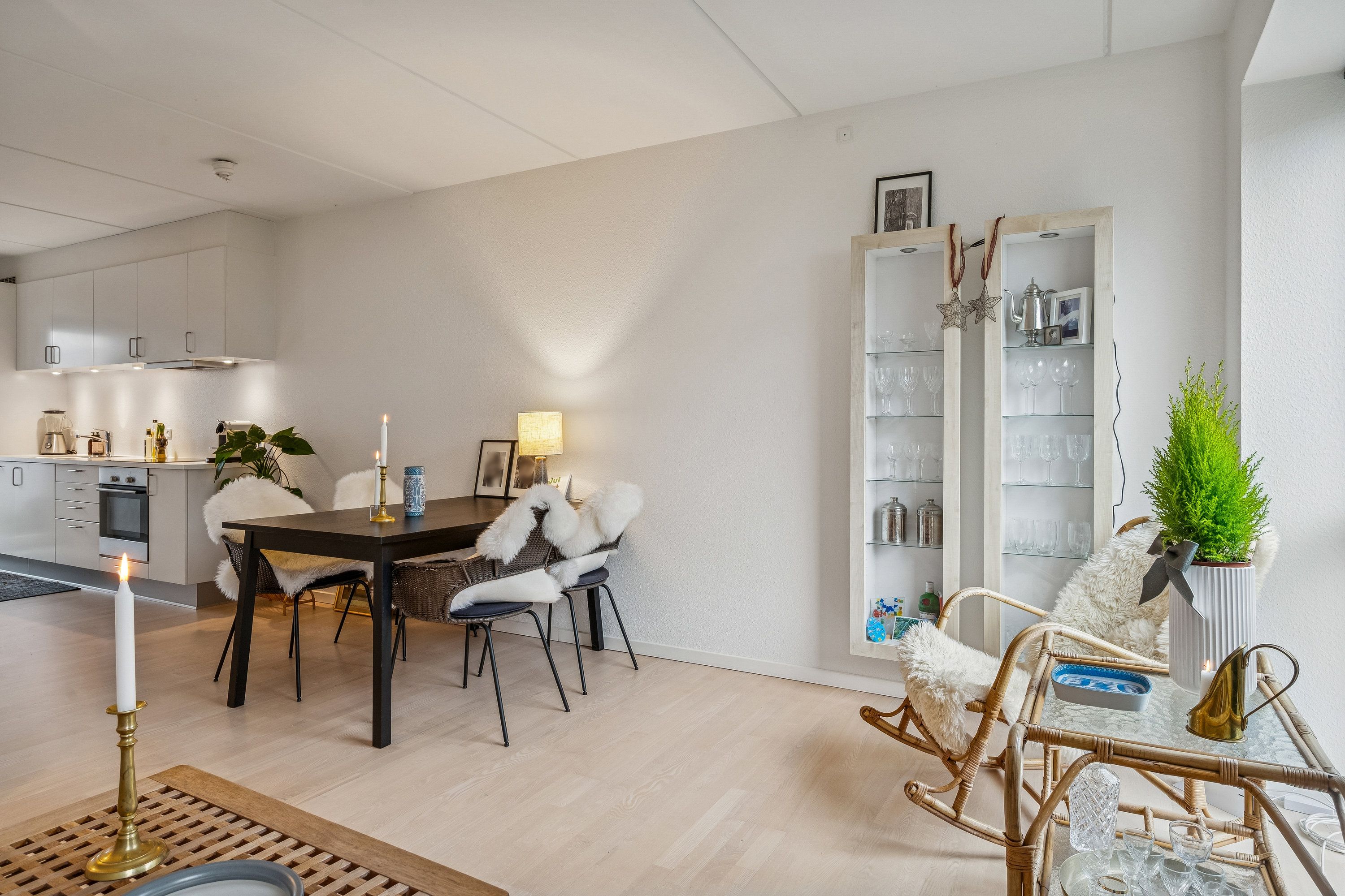 Fremhævet stue billede i fuldskærmstilstand. Billede af Egå Engvej 29, 8250 Egå