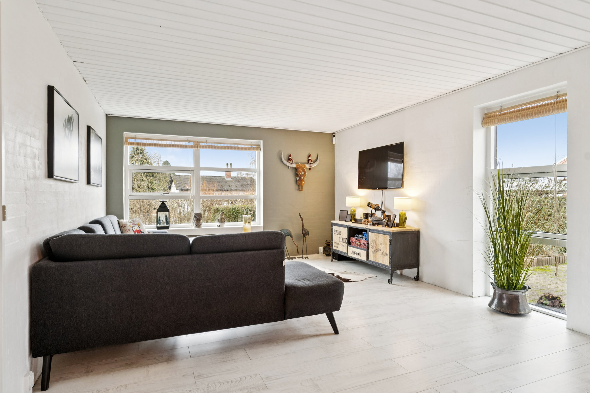 Fremhævet stue billede i fuldskærmstilstand. Billede af Topasdalen 10, 8930 Randers NØ