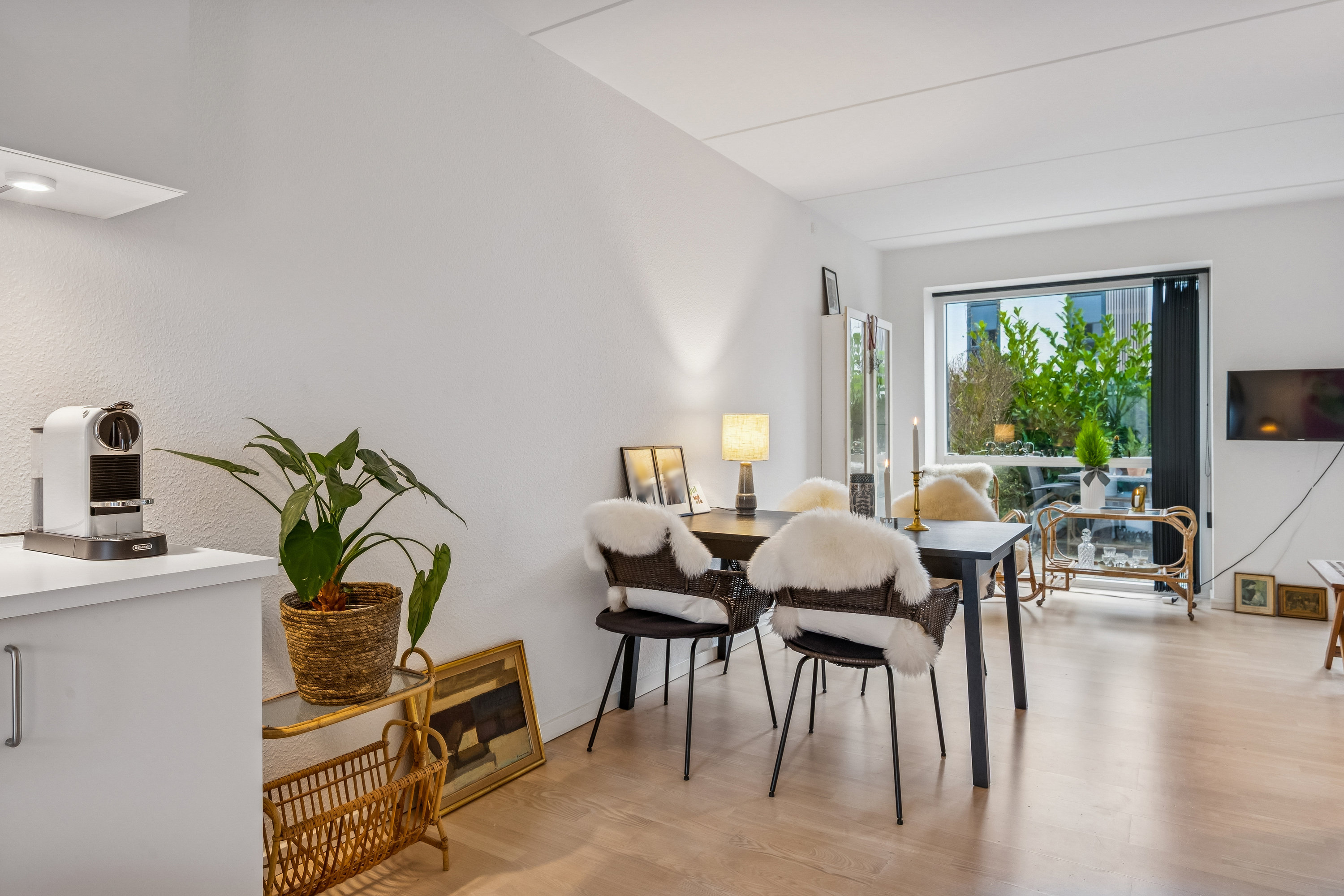 Fremhævet stue billede i fuldskærmstilstand. Billede af Egå Engvej 29, 8250 Egå