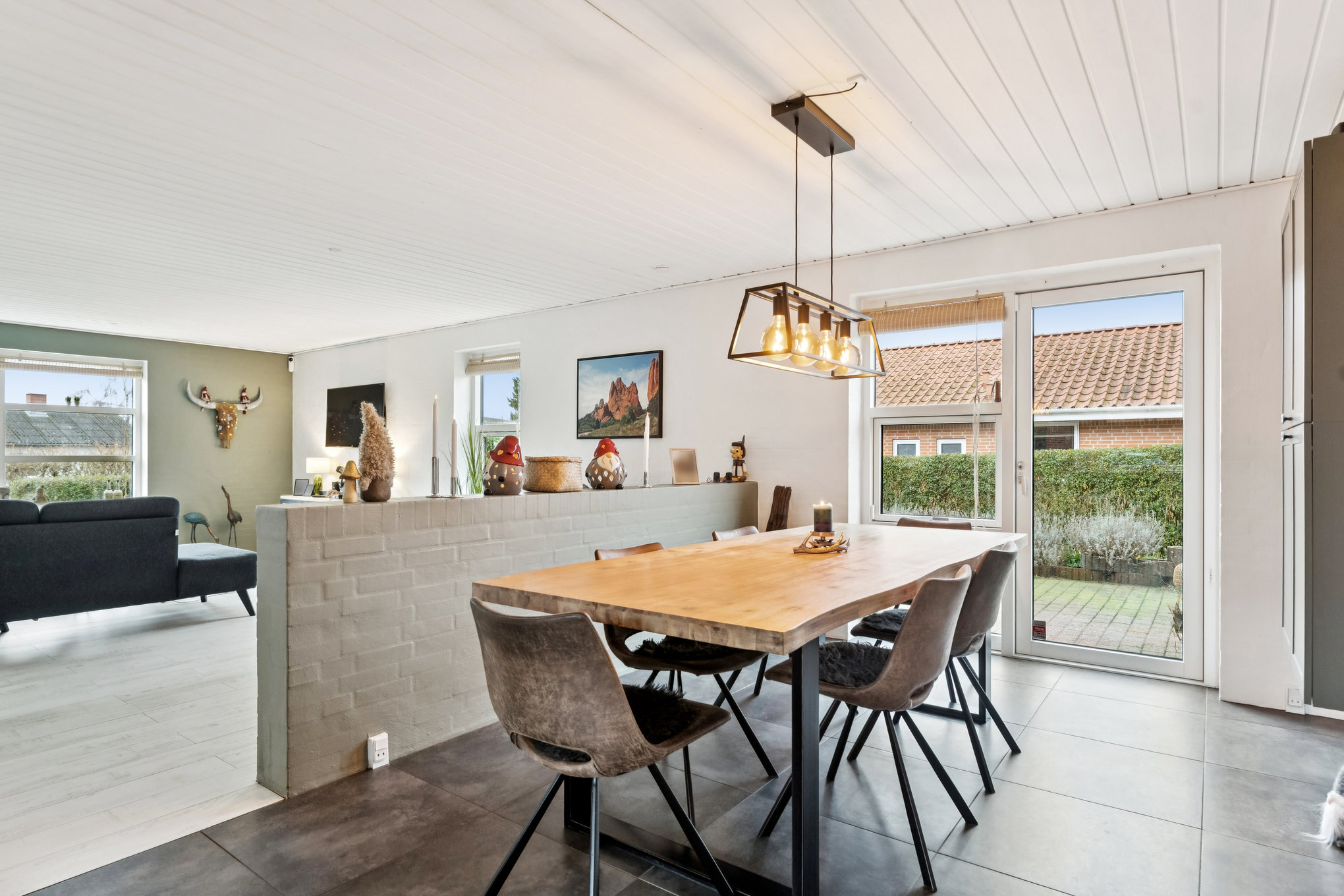 Fremhævet stue billede i fuldskærmstilstand. Billede af Topasdalen 10, 8930 Randers NØ