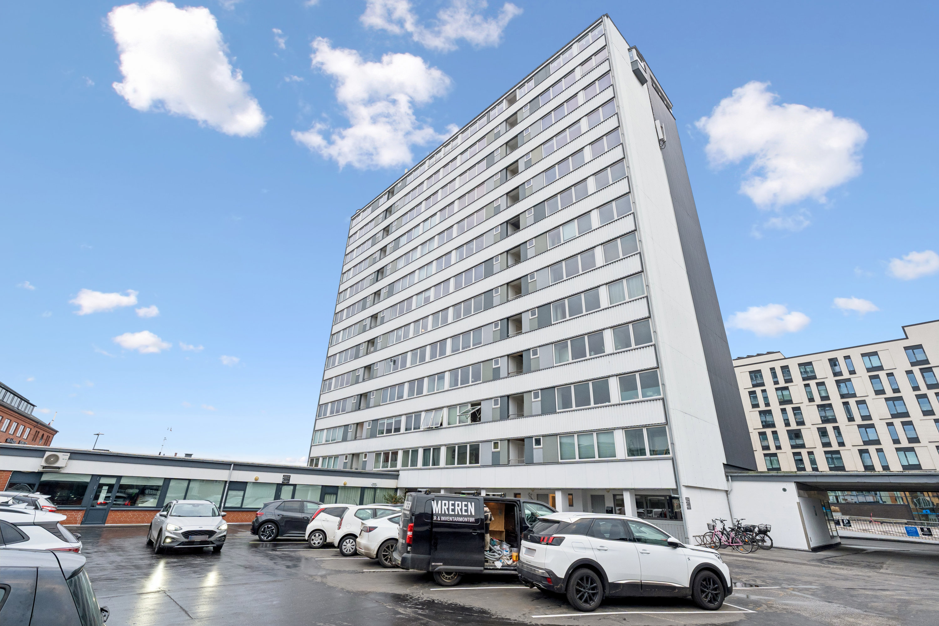 Fremhævet andet billede i fuldskærmstilstand. Billede af Vesterbro 127, 4. 406., 9000 Aalborg