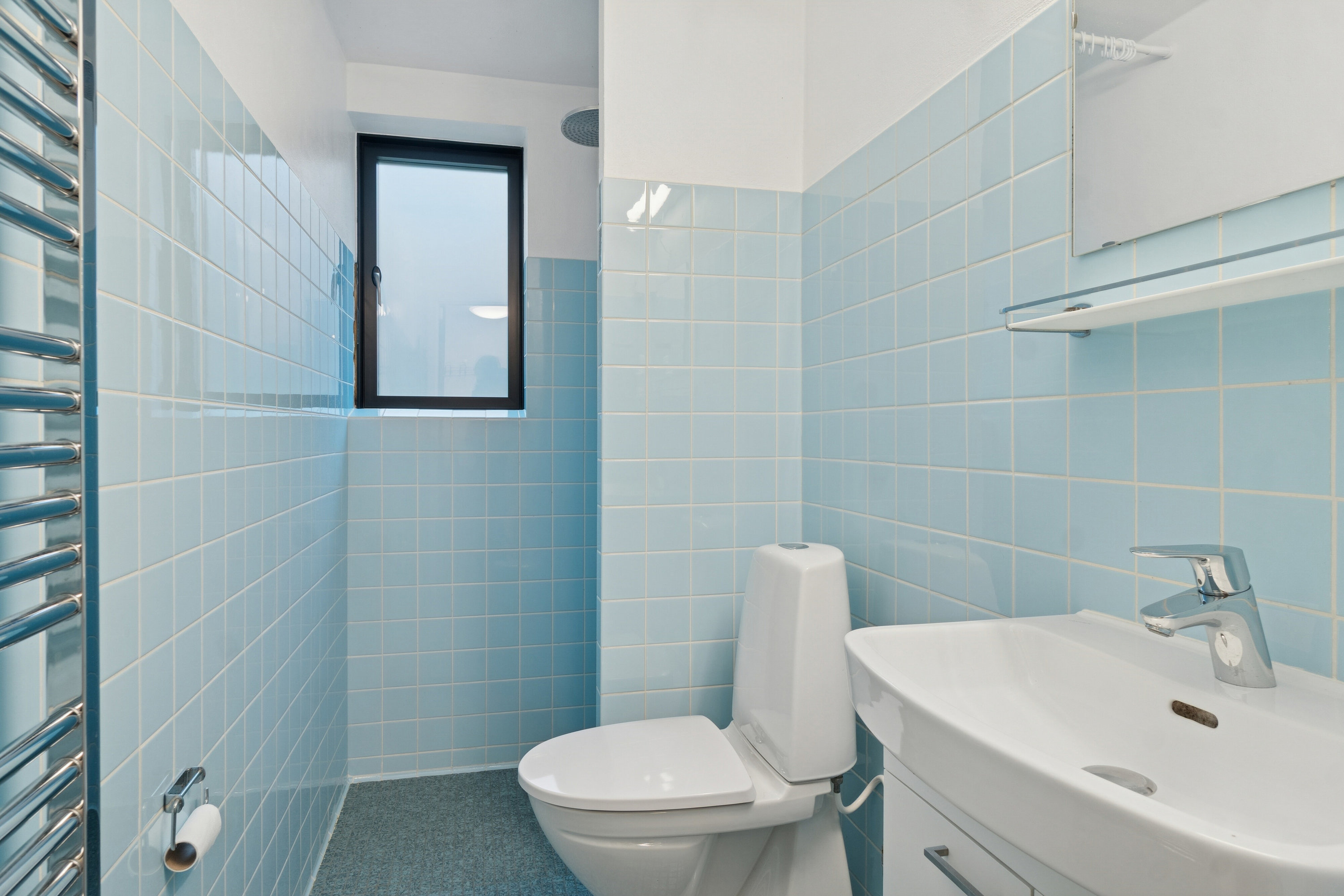 Fremhævet badeværelse billede i fuldskærmstilstand. Billede af Filippavej 25, 8270 Højbjerg