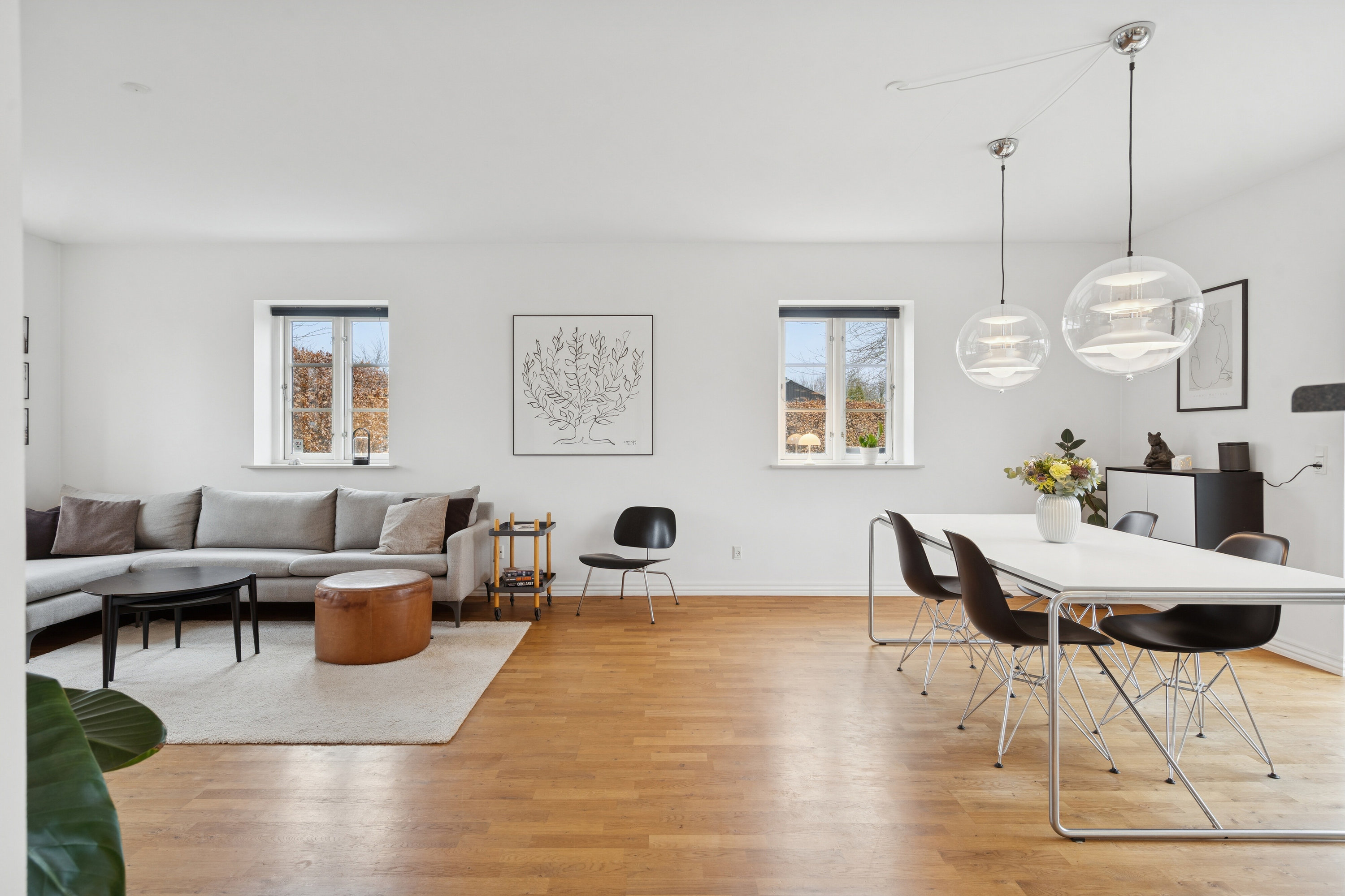 Fremhævet stue billede i fuldskærmstilstand. Billede af Kirkeløkken 14, Nørre Søby, 5792 Årslev