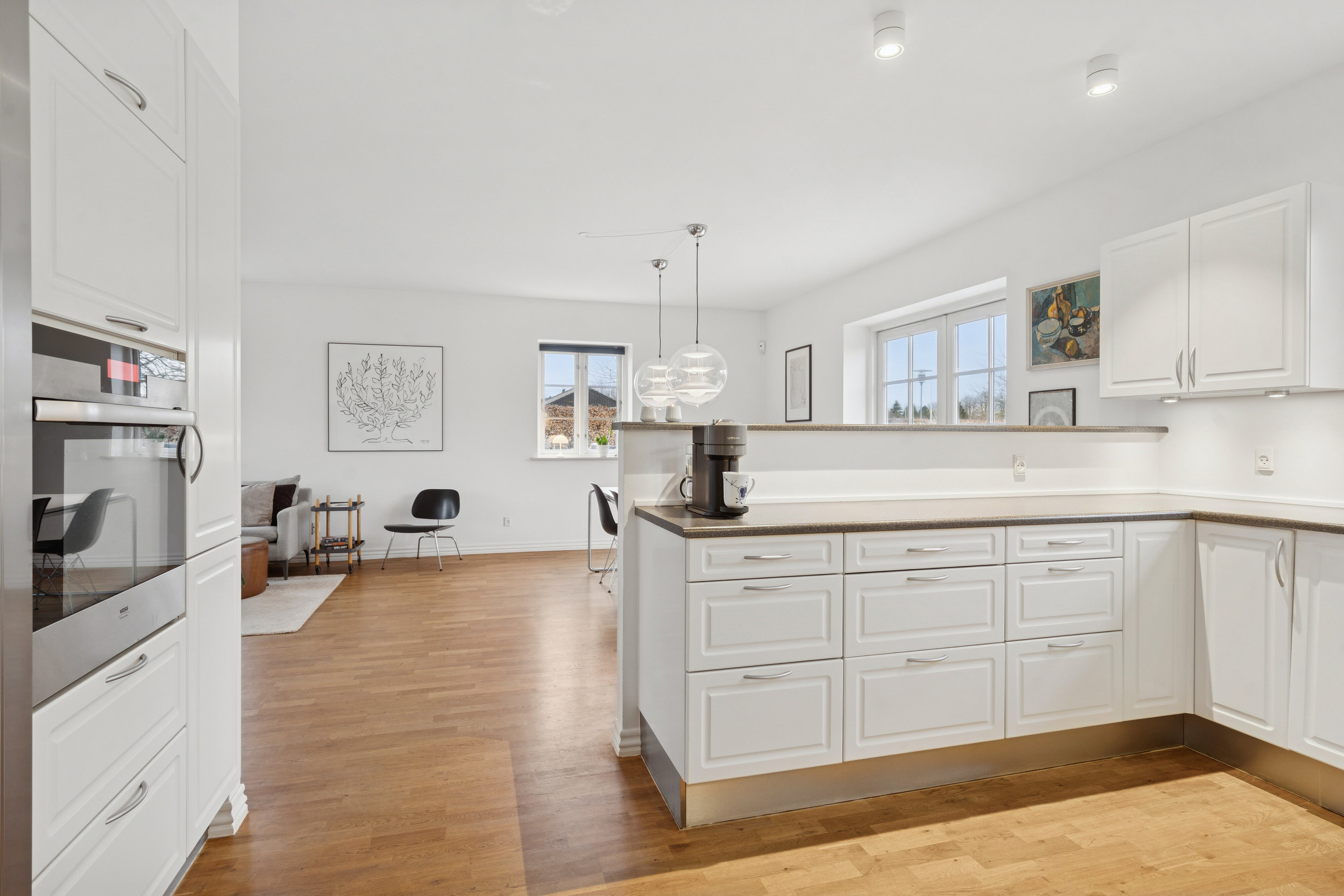 Fremhævet køkken billede i fuldskærmstilstand. Billede af Kirkeløkken 14, Nørre Søby, 5792 Årslev