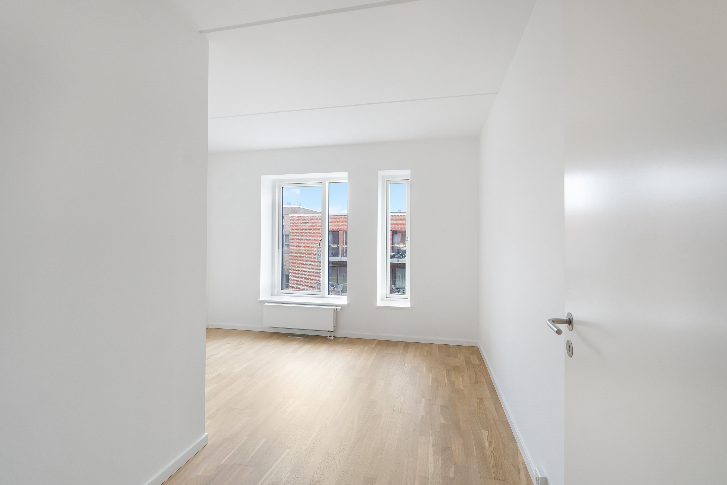 Fremhævet andet billede i fuldskærmstilstand. Billede af C.F. Møllers Allé 98, 4. th., 2300 København S