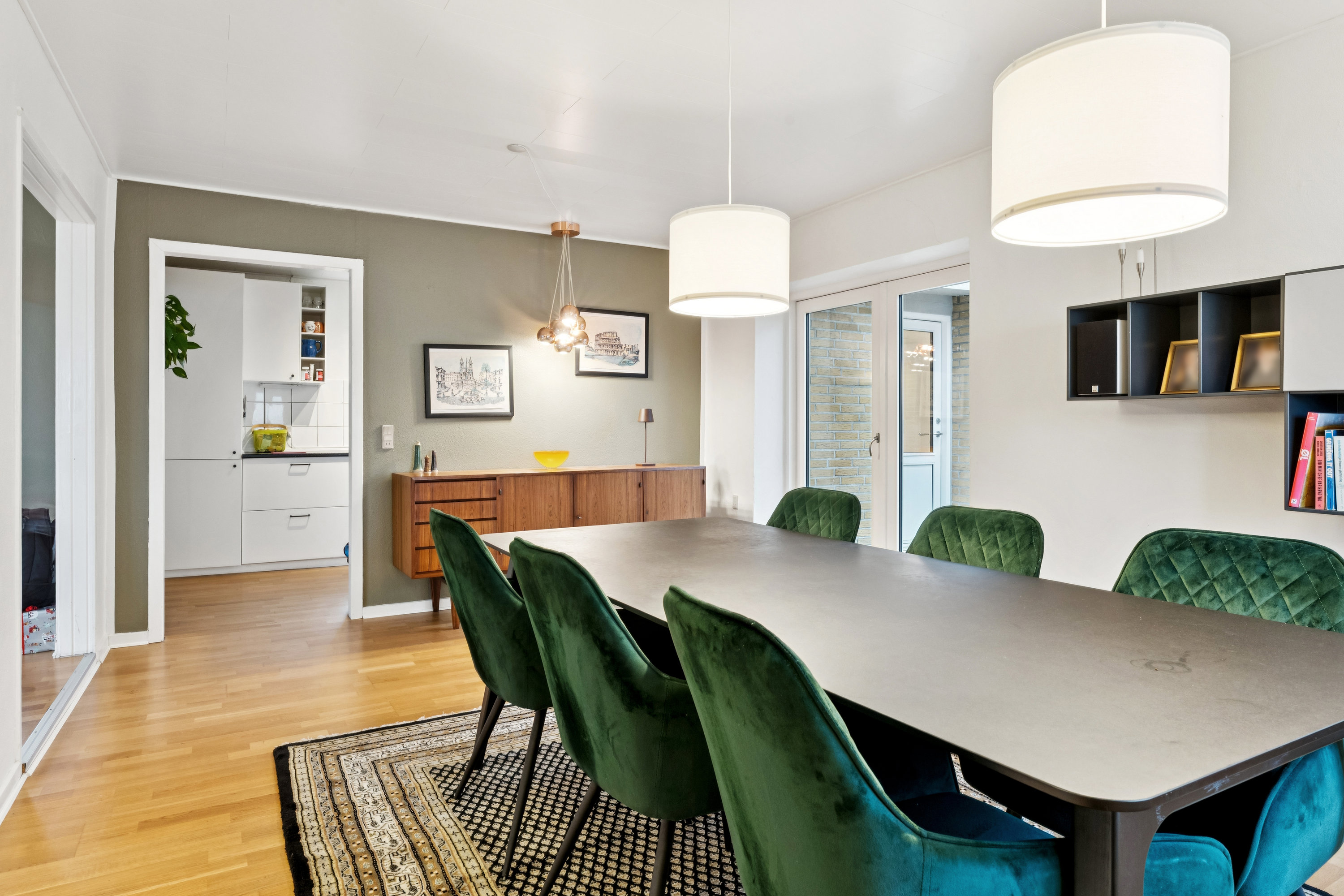 Fremhævet stue billede i fuldskærmstilstand. Billede af Vibevej 5, Frydendal , 9000 Aalborg