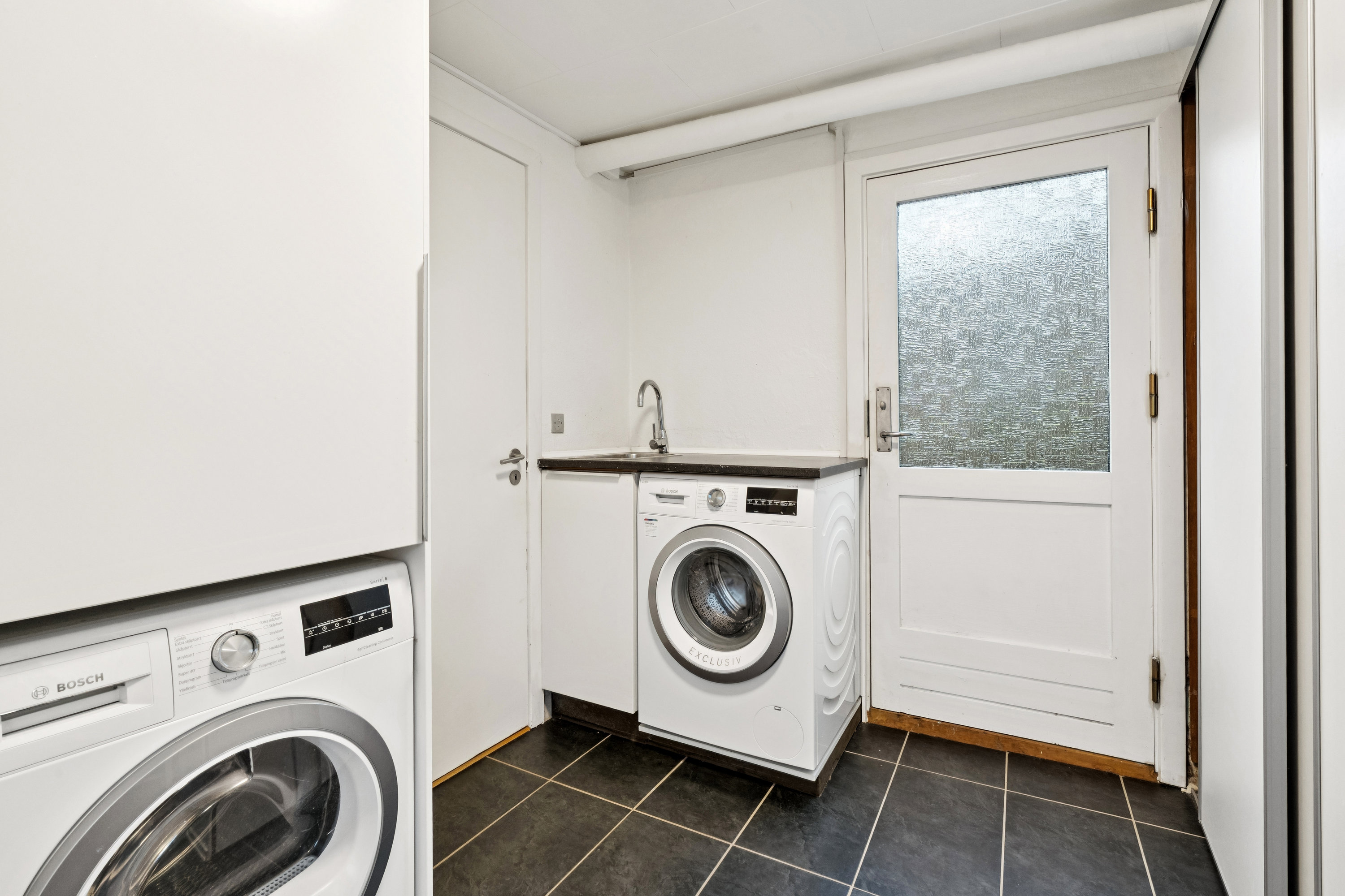 Fremhævet bryggers billede i fuldskærmstilstand. Billede af Vibevej 5, Frydendal , 9000 Aalborg