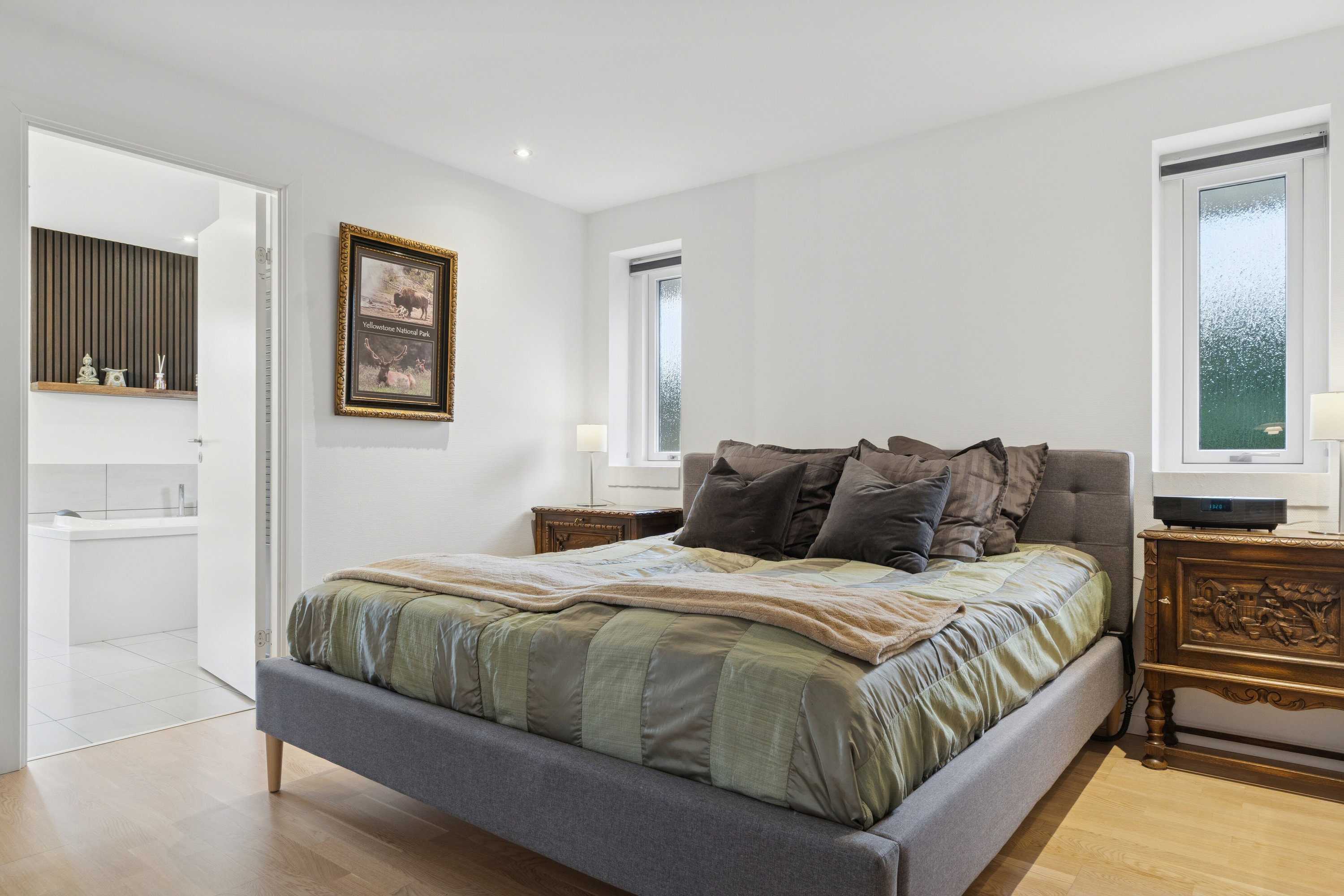 Fremhævet soveværelse billede i fuldskærmstilstand. Billede af Tværdalen 12, 4040 Jyllinge