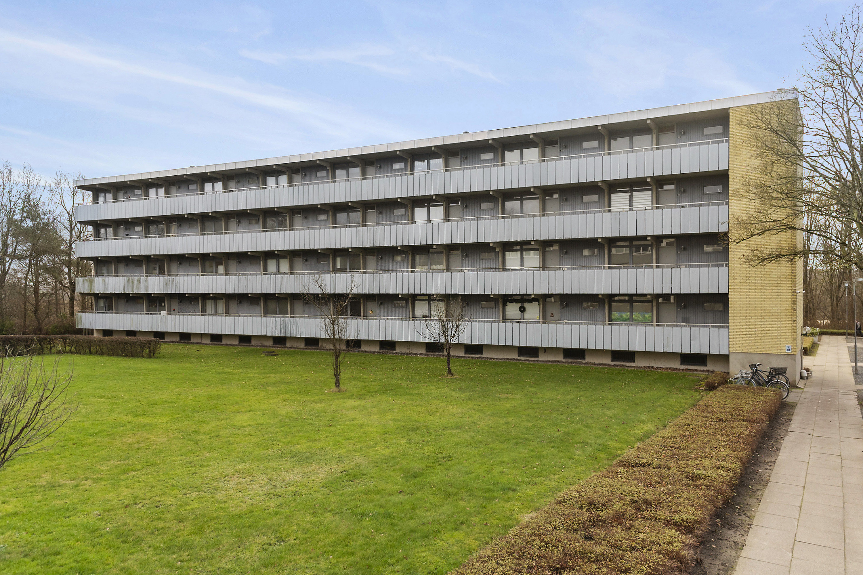 Fremhævet ejendommen billede i fuldskærmstilstand. Billede af Æbleparken 92, 1., Søhus, 5270 Odense N