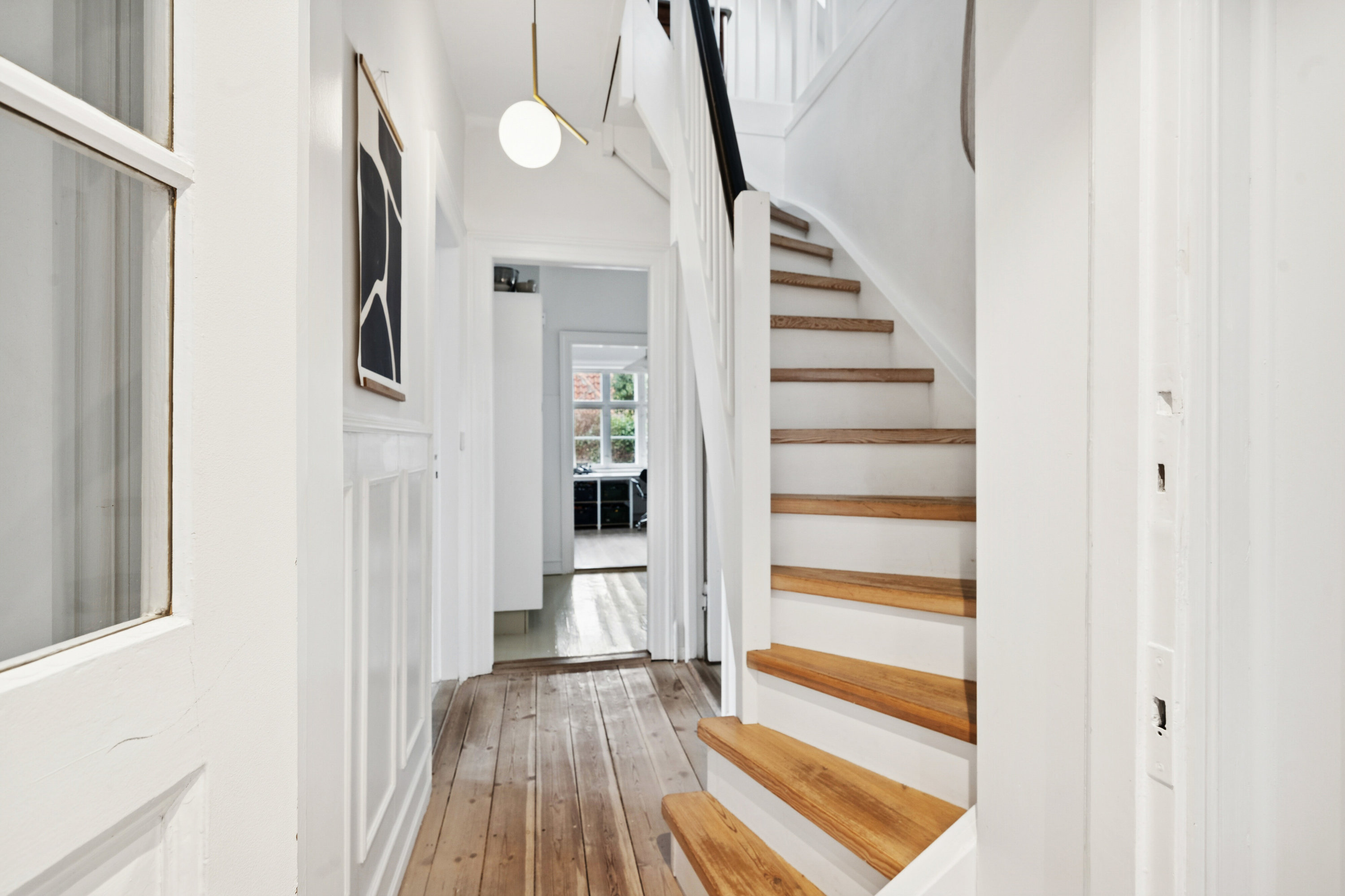 Fremhævet opgang billede i fuldskærmstilstand. Billede af Parcelvej 88A, 2830 Virum