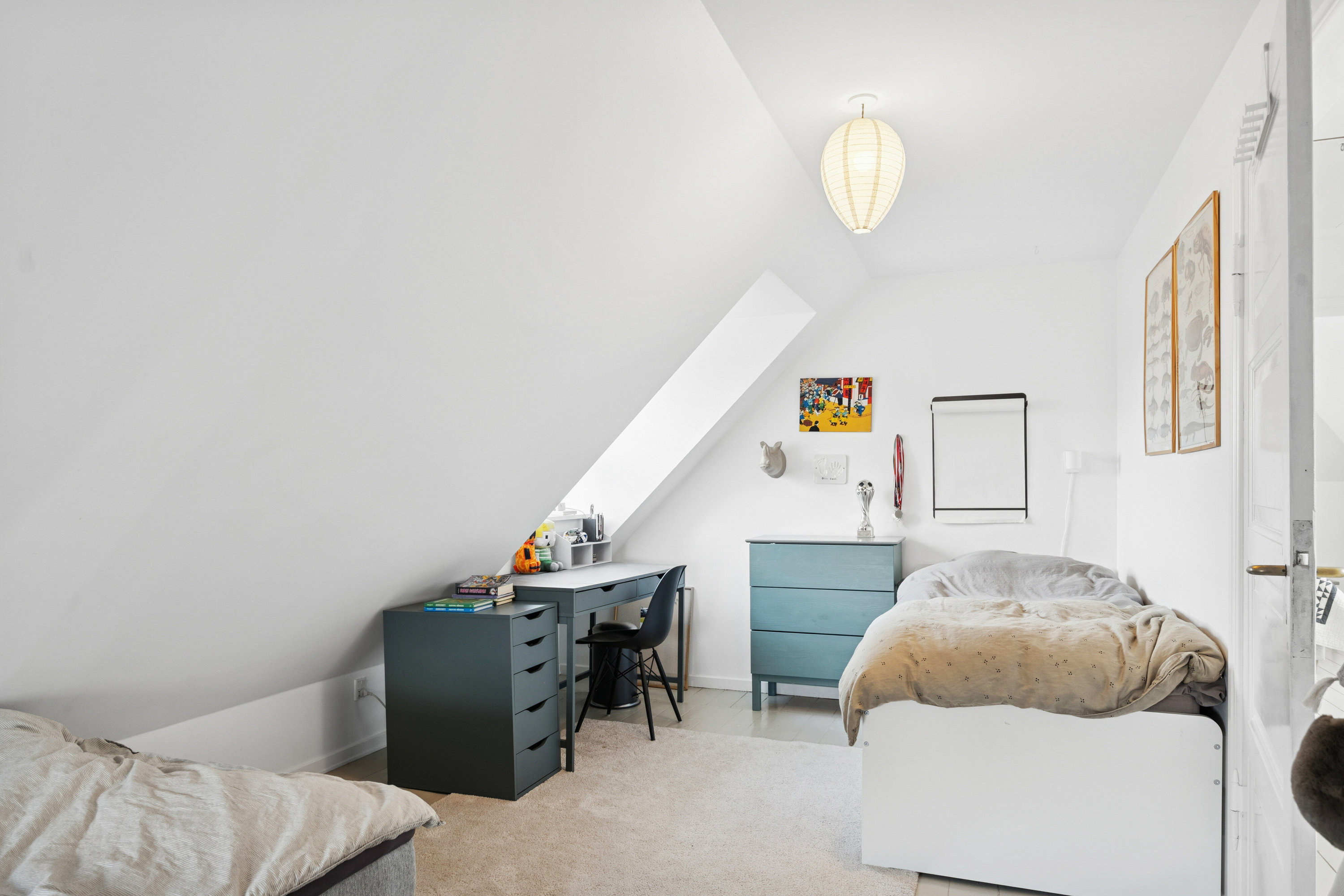 Fremhævet soveværelse billede i fuldskærmstilstand. Billede af Parcelvej 88A, 2830 Virum