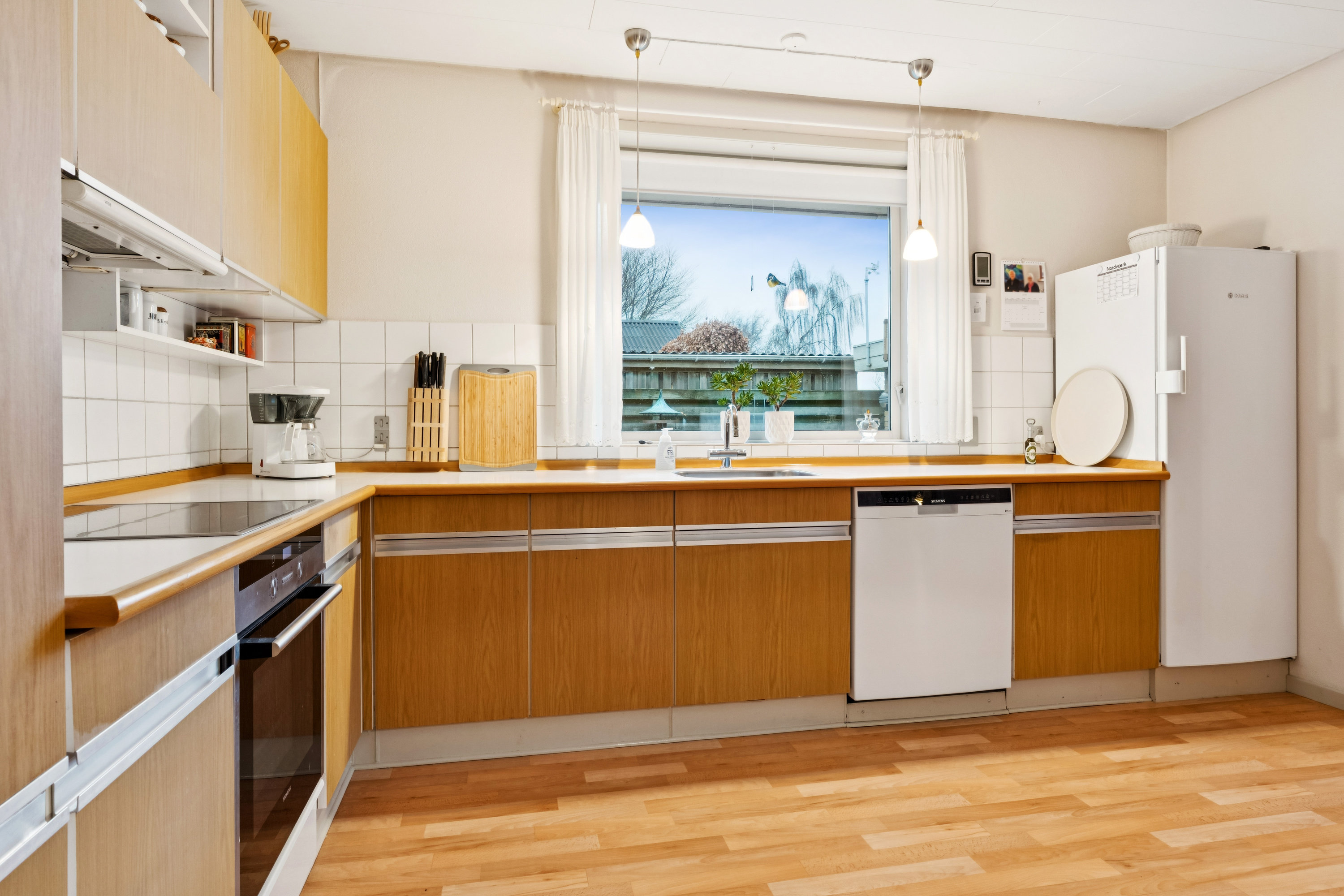 Fremhævet køkken billede i fuldskærmstilstand. Billede af Bjergfyrvej 9, 9200 Aalborg SV