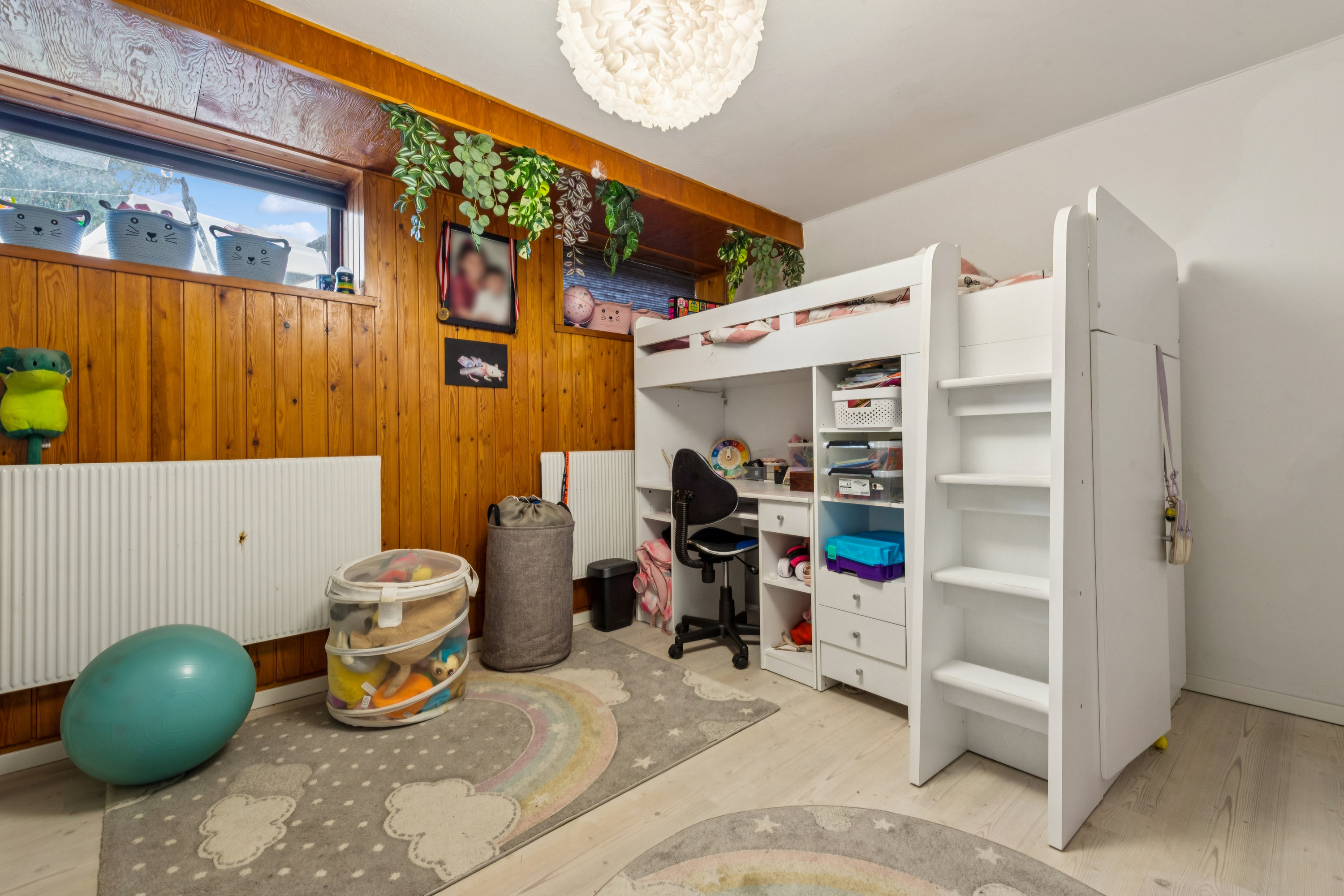 Fremhævet værelse billede i fuldskærmstilstand. Billede af Ålekistevej 17, 2720 Vanløse