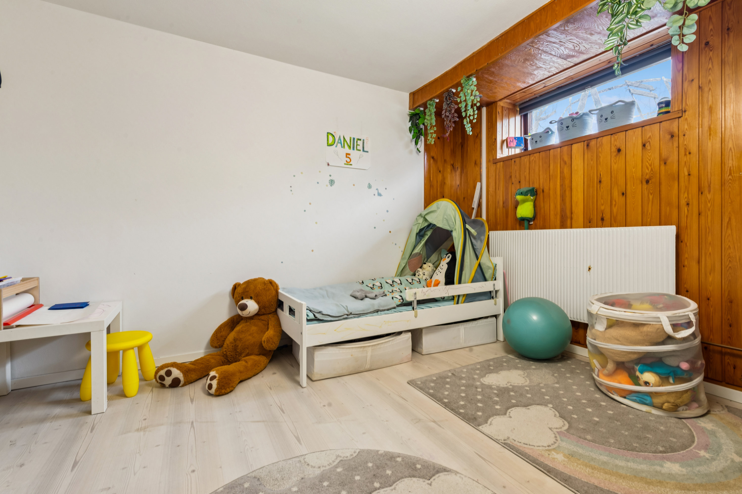 Fremhævet værelse billede i fuldskærmstilstand. Billede af Ålekistevej 17, 2720 Vanløse