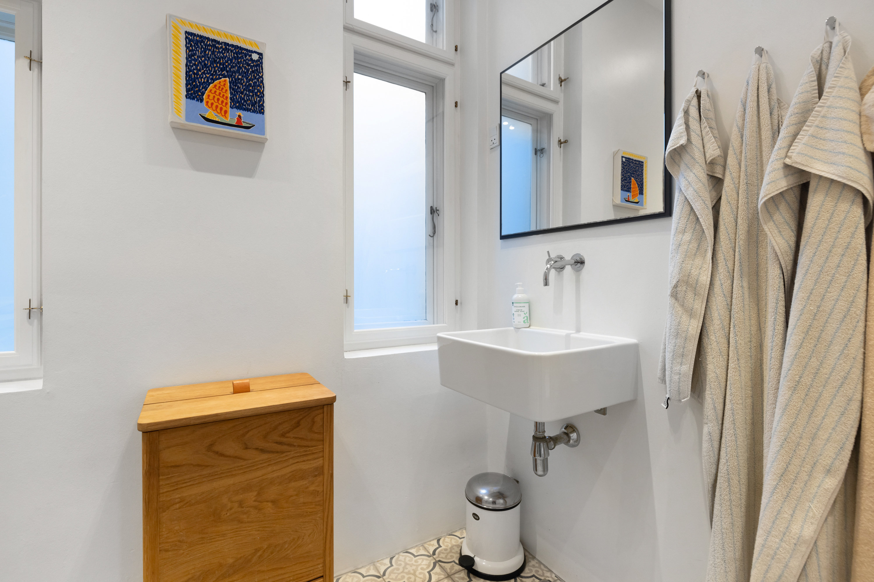 Fremhævet badeværelse billede i fuldskærmstilstand. Billede af Strandvejen 36, 2. tv., 8000 Aarhus C