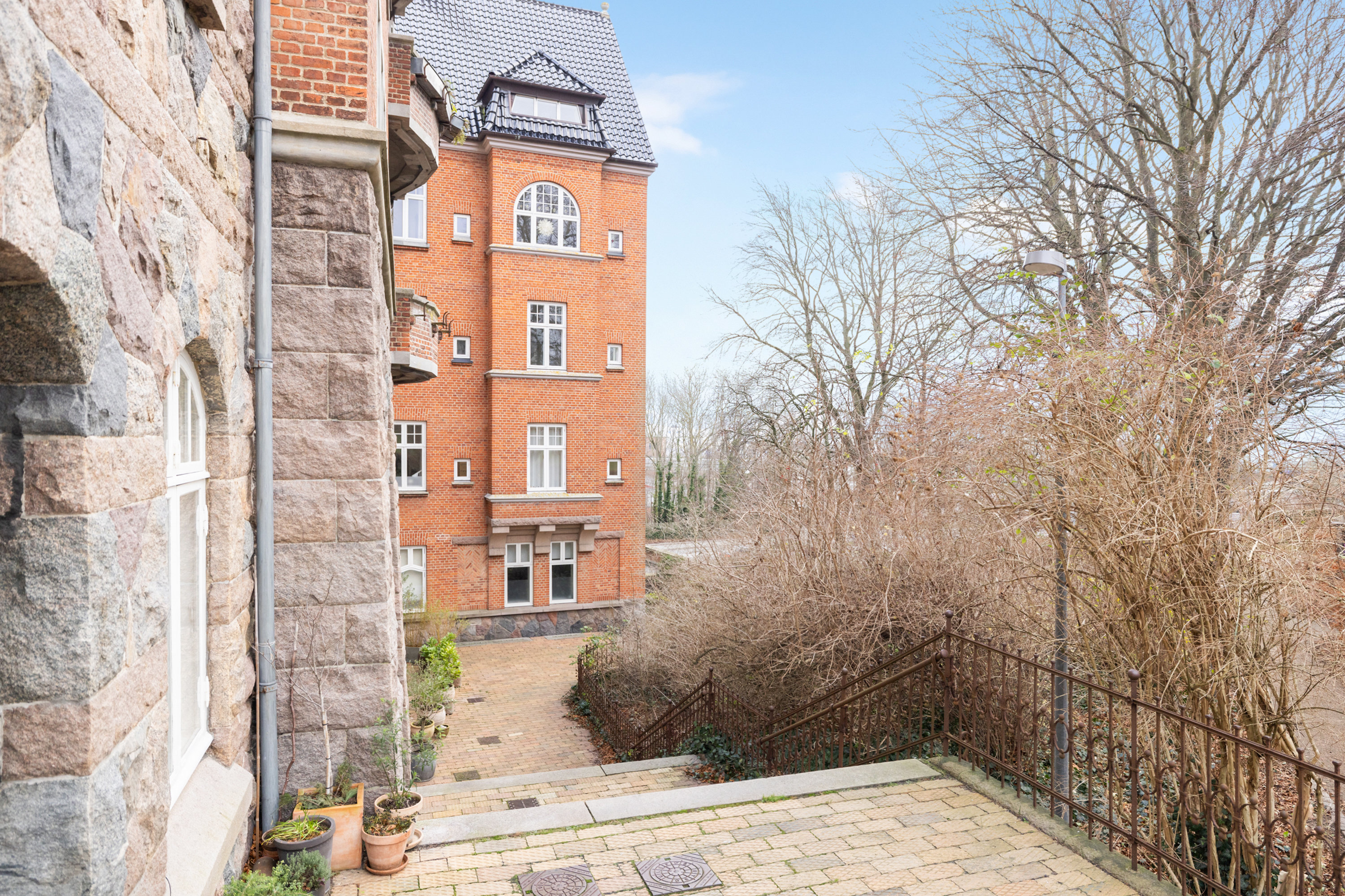 Fremhævet  billede i fuldskærmstilstand. Billede af Strandvejen 36, 2. tv., 8000 Aarhus C