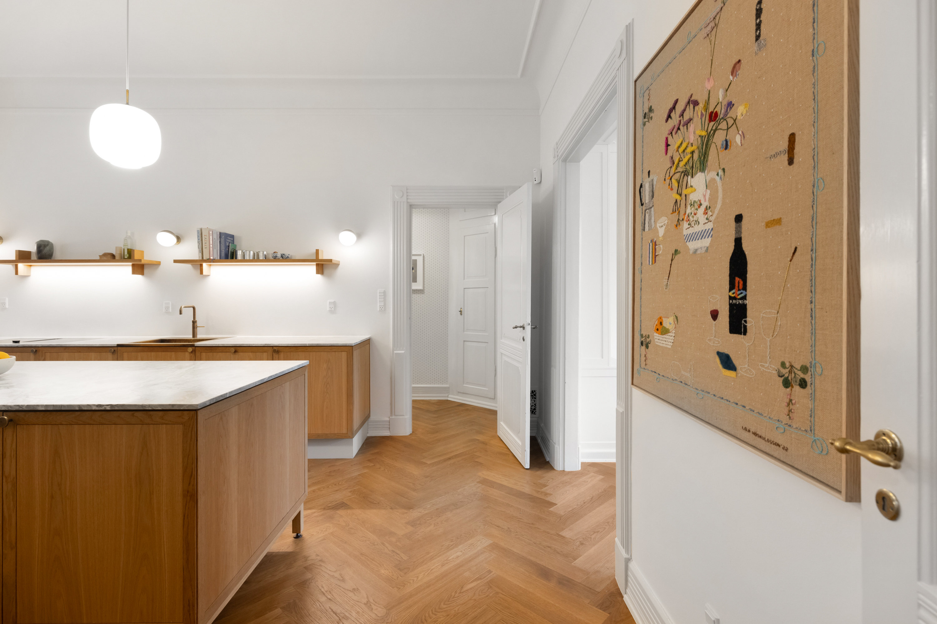 Fremhævet køkken billede i fuldskærmstilstand. Billede af Strandvejen 36, 2. tv., 8000 Aarhus C