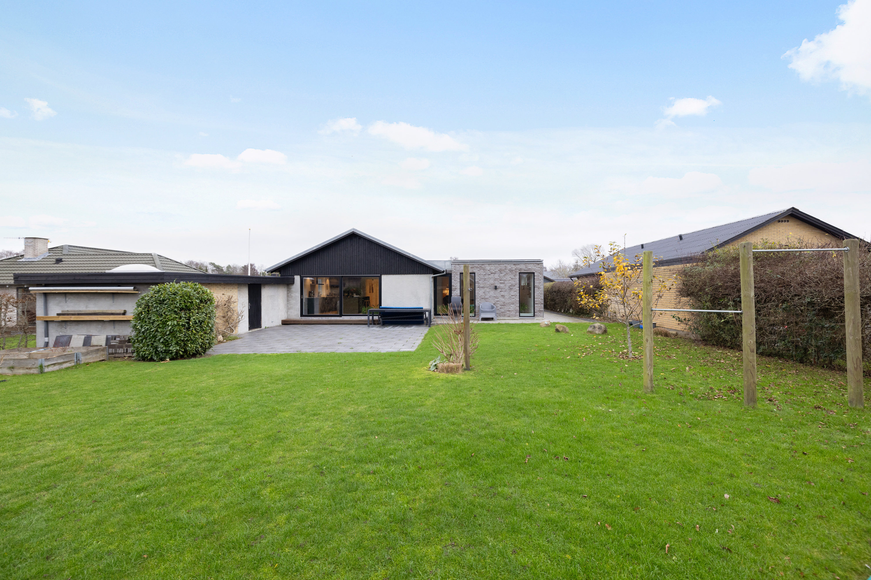 Fremhævet  billede i fuldskærmstilstand. Billede af Aprilvej 19, 8210 Aarhus V