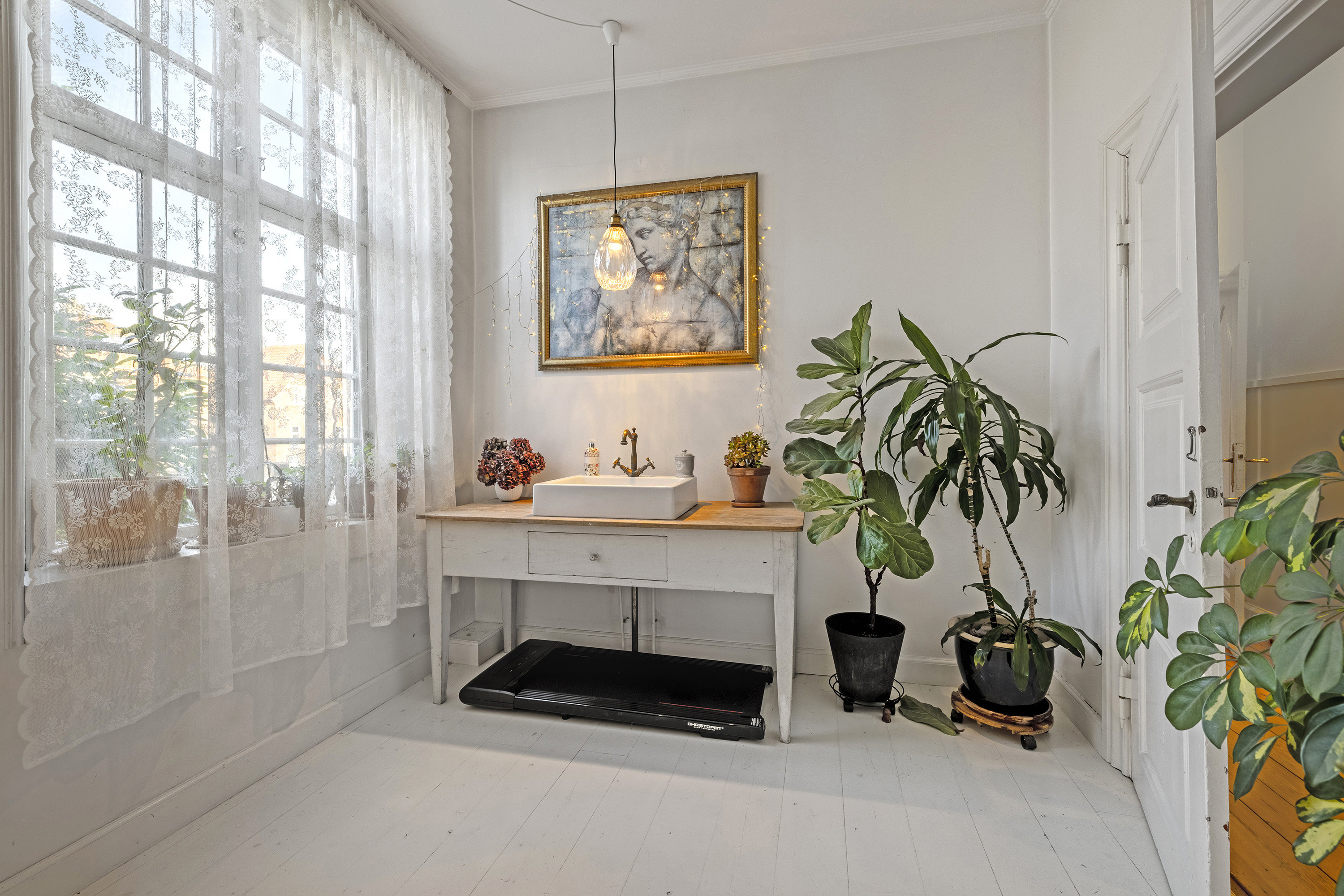 Fremhævet toilet billede i fuldskærmstilstand. Billede af Skovvej 14, 4220 Korsør